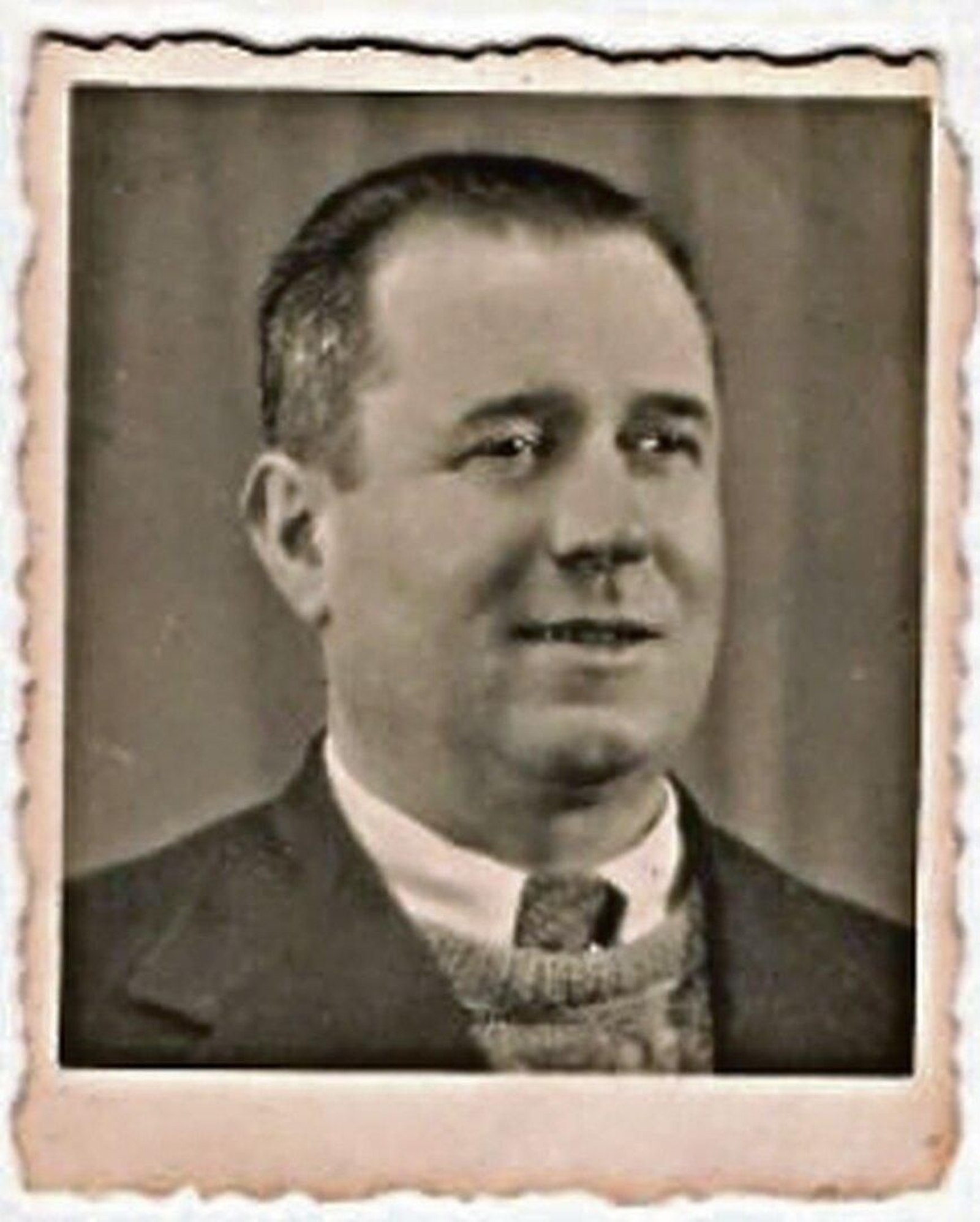 Ático Noguerol Iglesias.