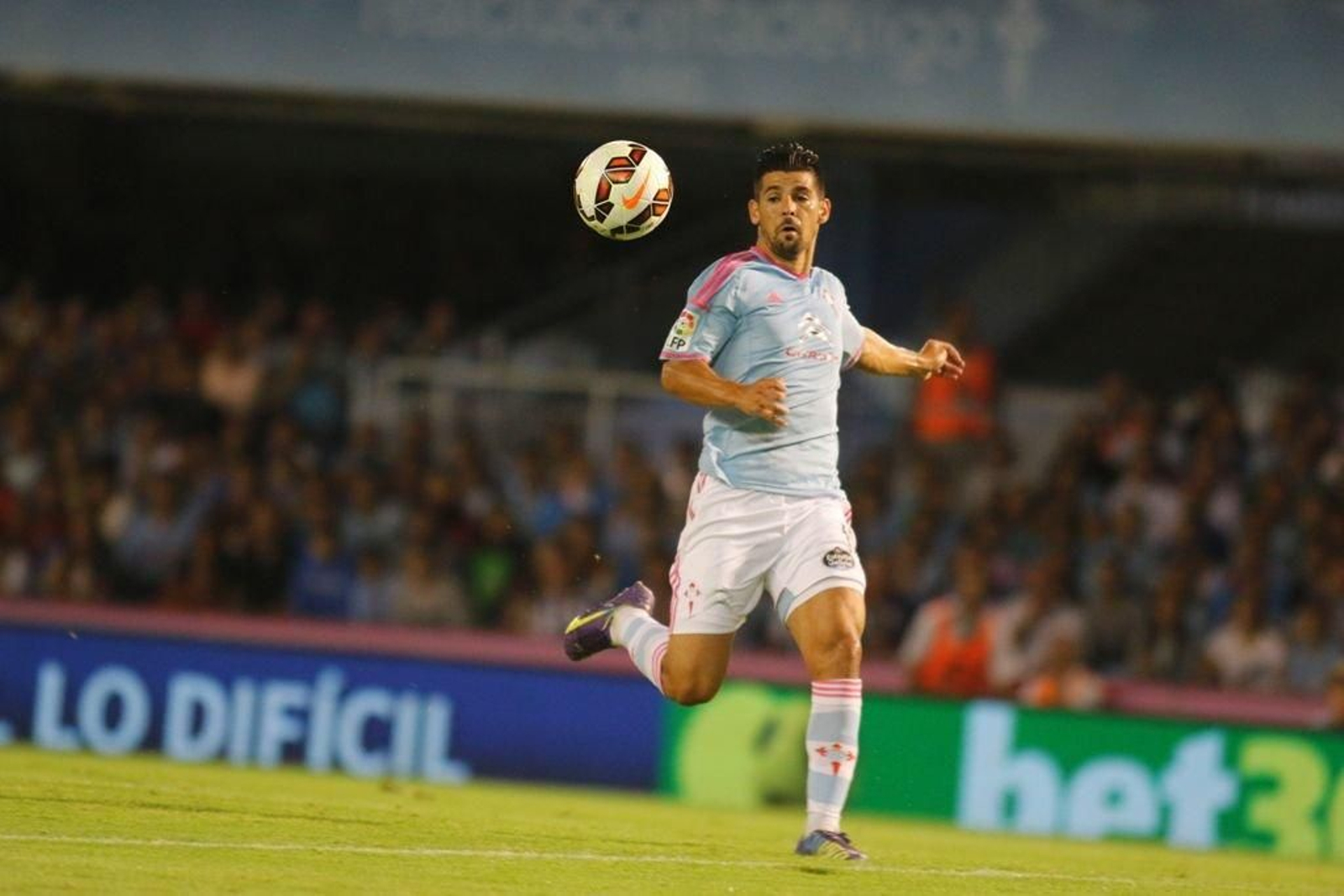 Nolito, en un partido en Vigo.