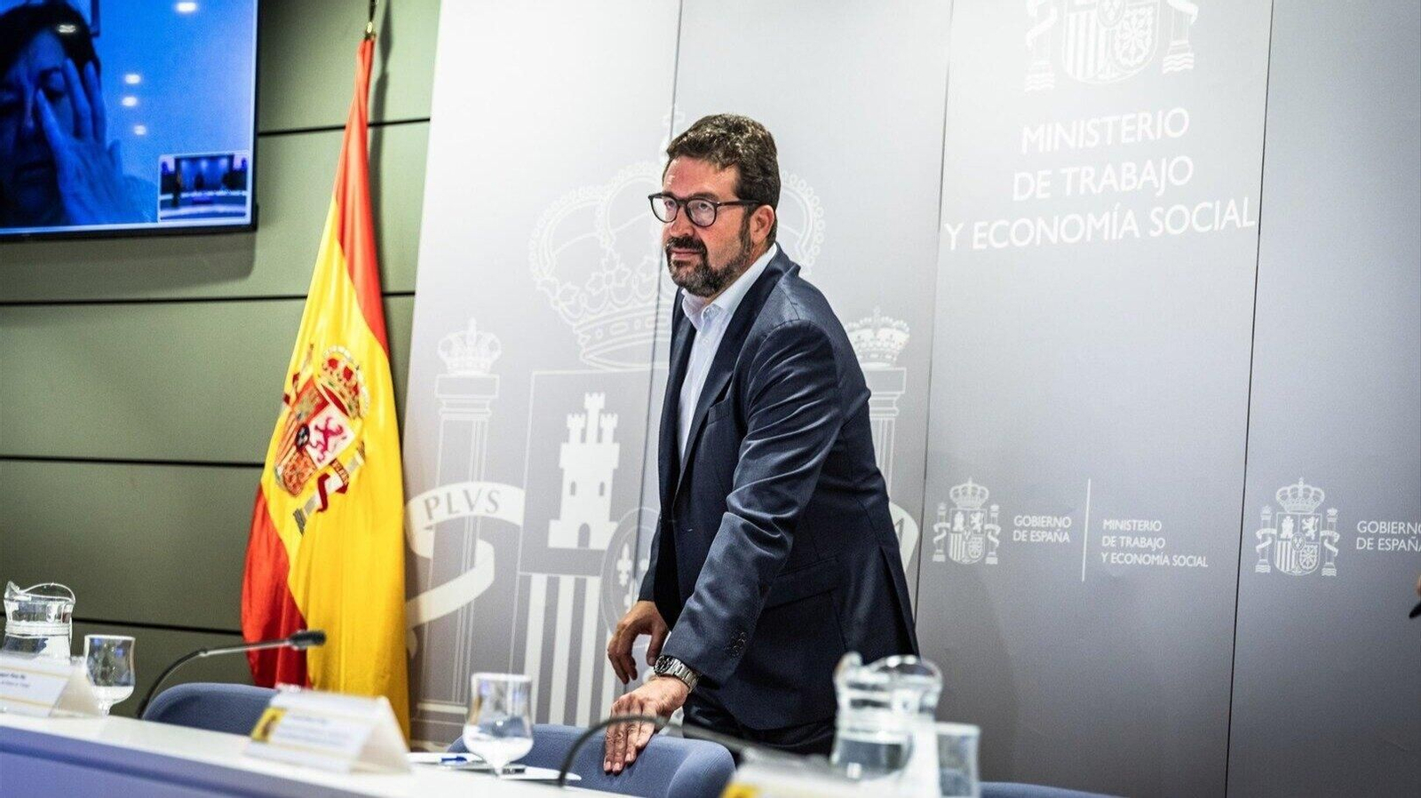 El secretario de Estado de Trabajo, Joaquín Pérez Rey, a su llegada a la mesa de diálogo social sobre reducción de jornada.