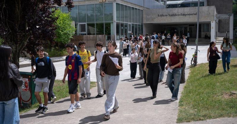 El 18% de alumnos consulta a la IA para elegir una carrera universitaria