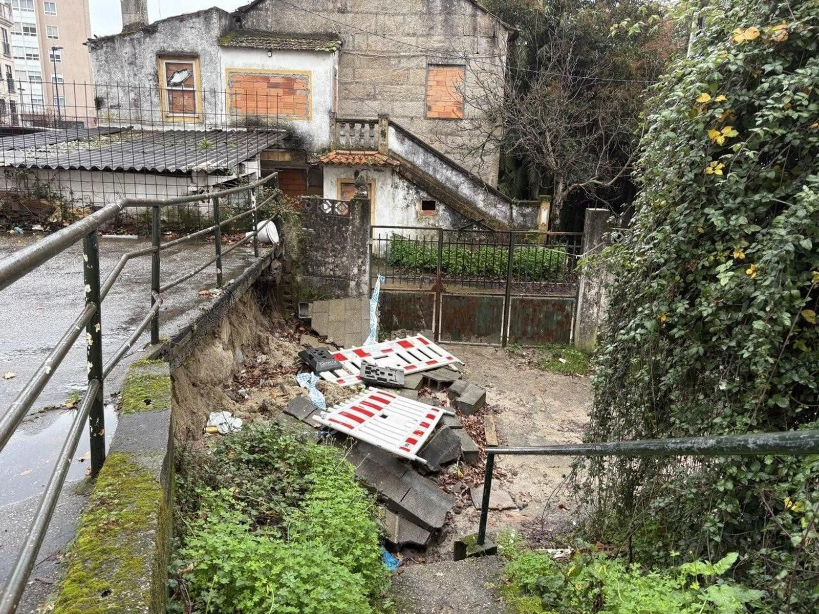 Una vivienda ocupada en la Miñoca, en Vigo.