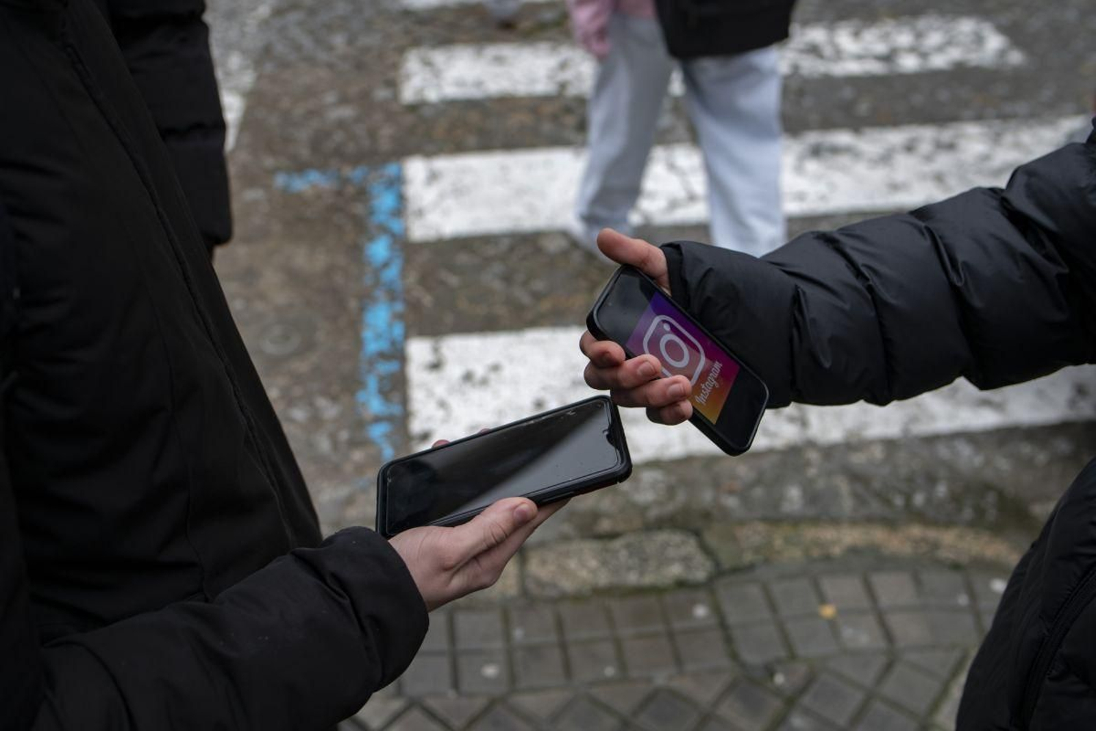 El uso de redes sociales ha disparado la violencia entre los menores de edad.