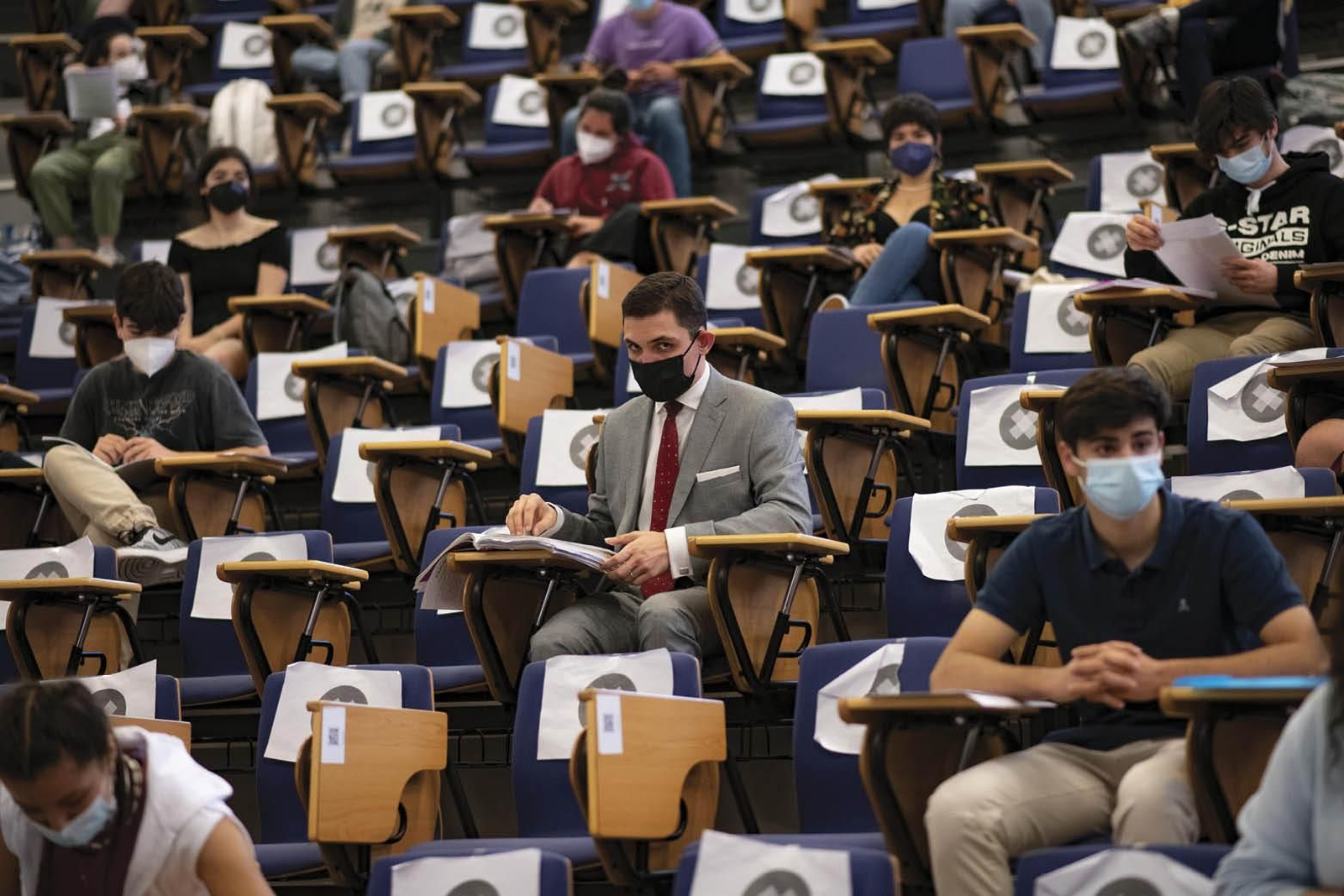 Estudiantes ourensanos, durante las pruebas de la ABAU de este año (XESÚS FARIÑAS).