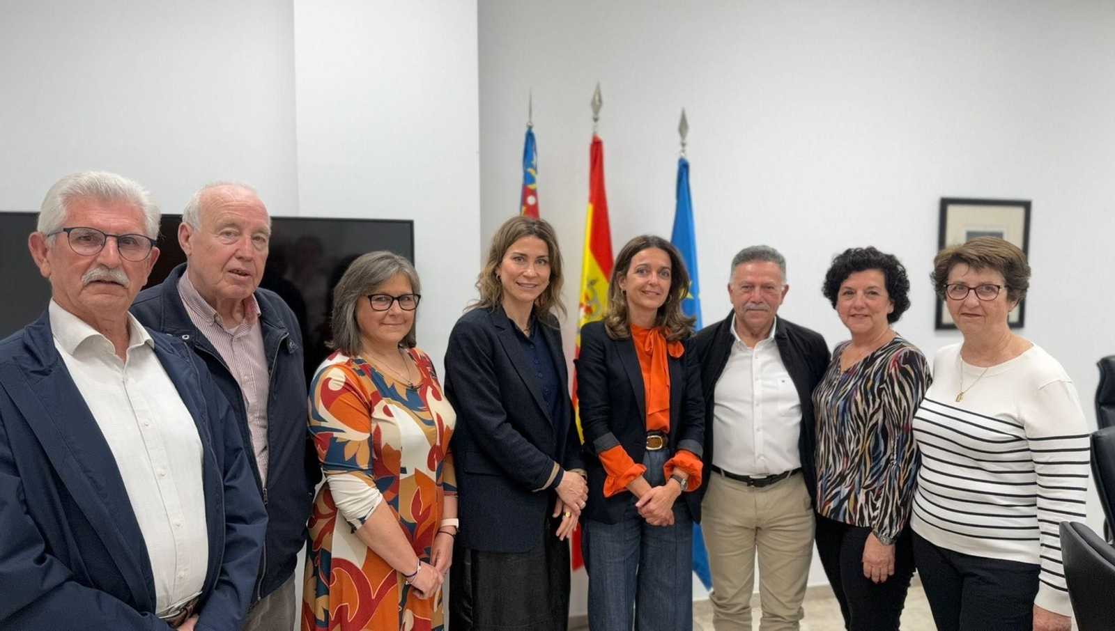 Encuentro la Federación de Casas Regionales de Alicante y la Federación Cultural de Andalucía al Sur de la Comunitat Valenciana (FECUAS),