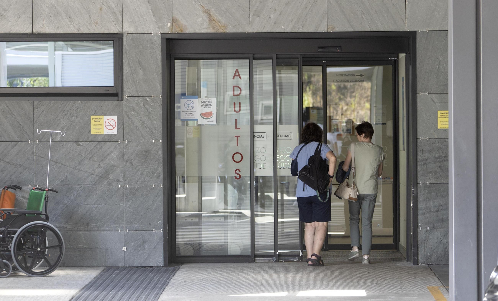 Las Urgencias del Álvaro Cunqueiro mantienen una afluencia elevada en verano.