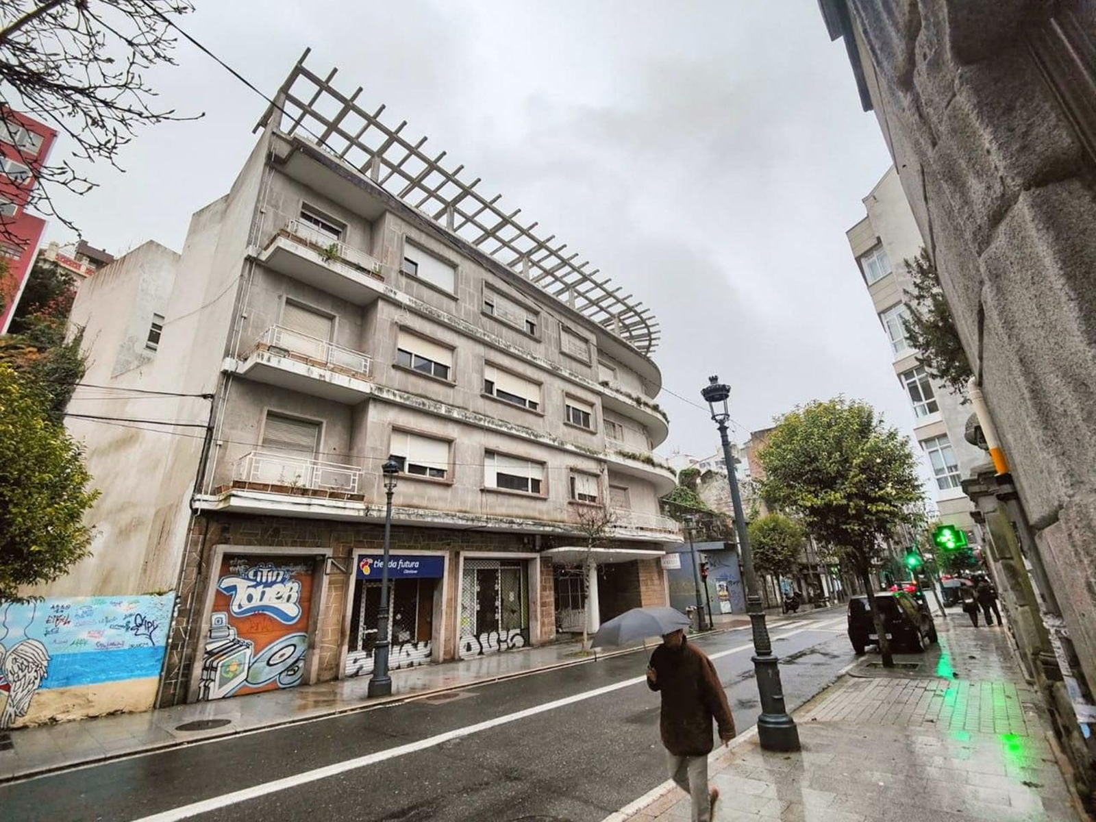 El edificio de Pi y Margall, obra de Jenaro de la Fuente, será reformado.