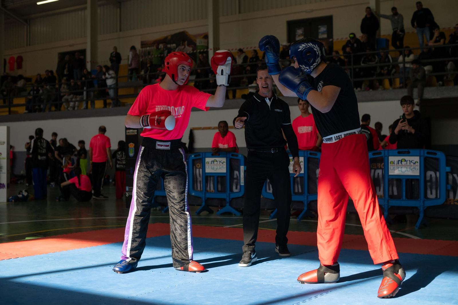 Galería | El kick boxing no falta a su cita con la Ribeira Sacra