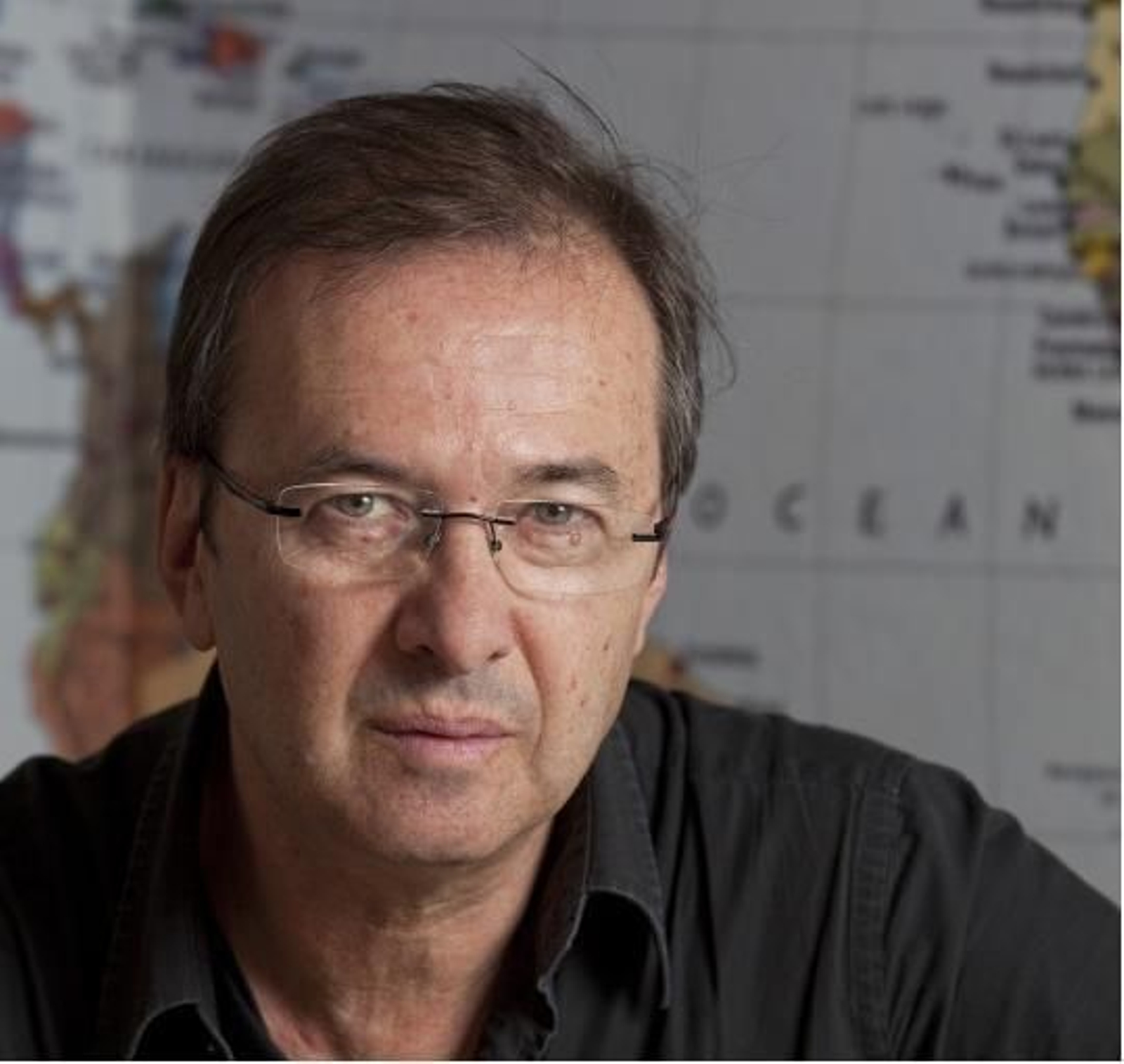 El escritor Javier Moro presenta hoy en Ourense su última obra.