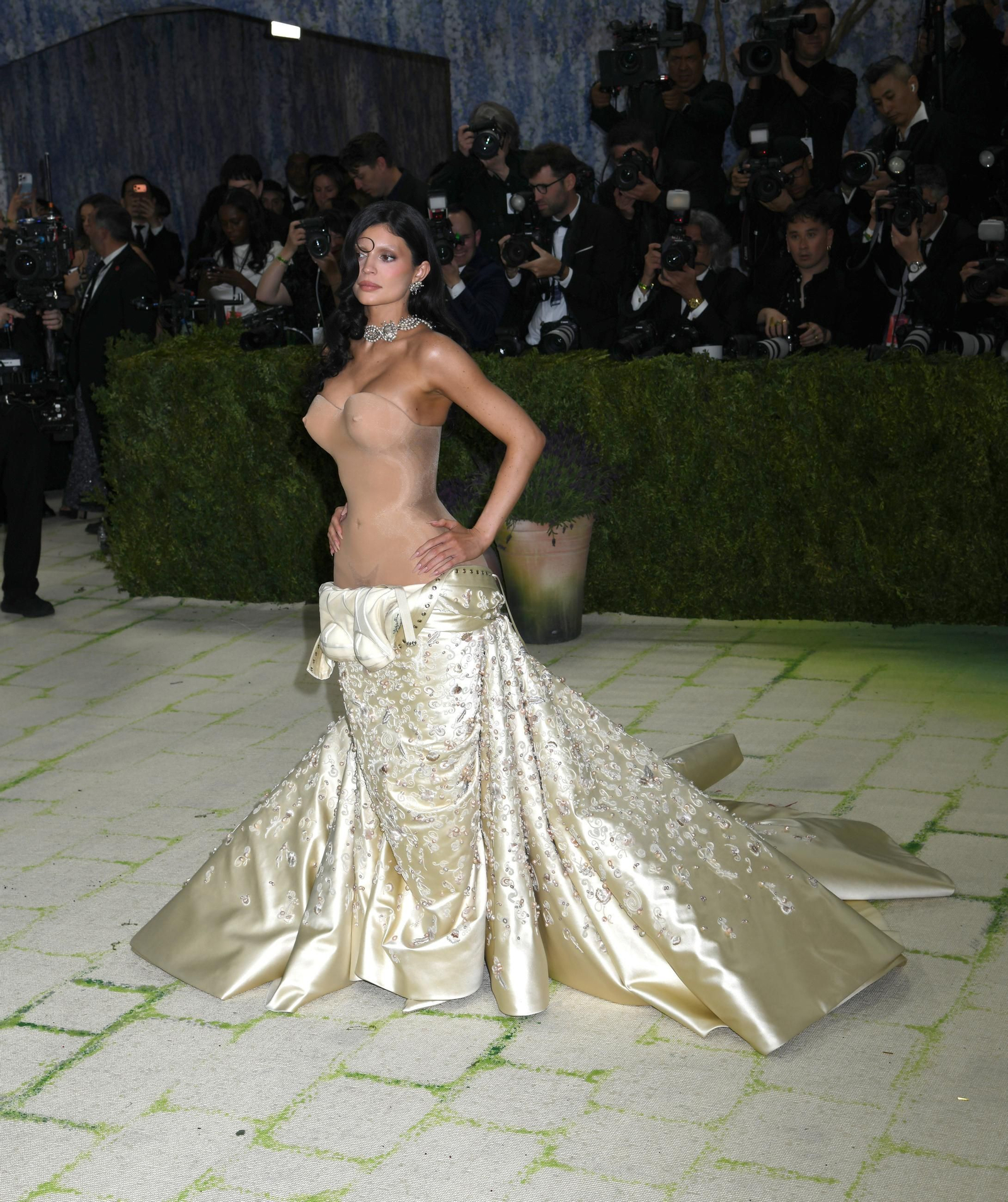 EuropaPress_7500844_may_2026_new_york_ny_united_states_kylie_jenner_attends_the_2026_met_gala