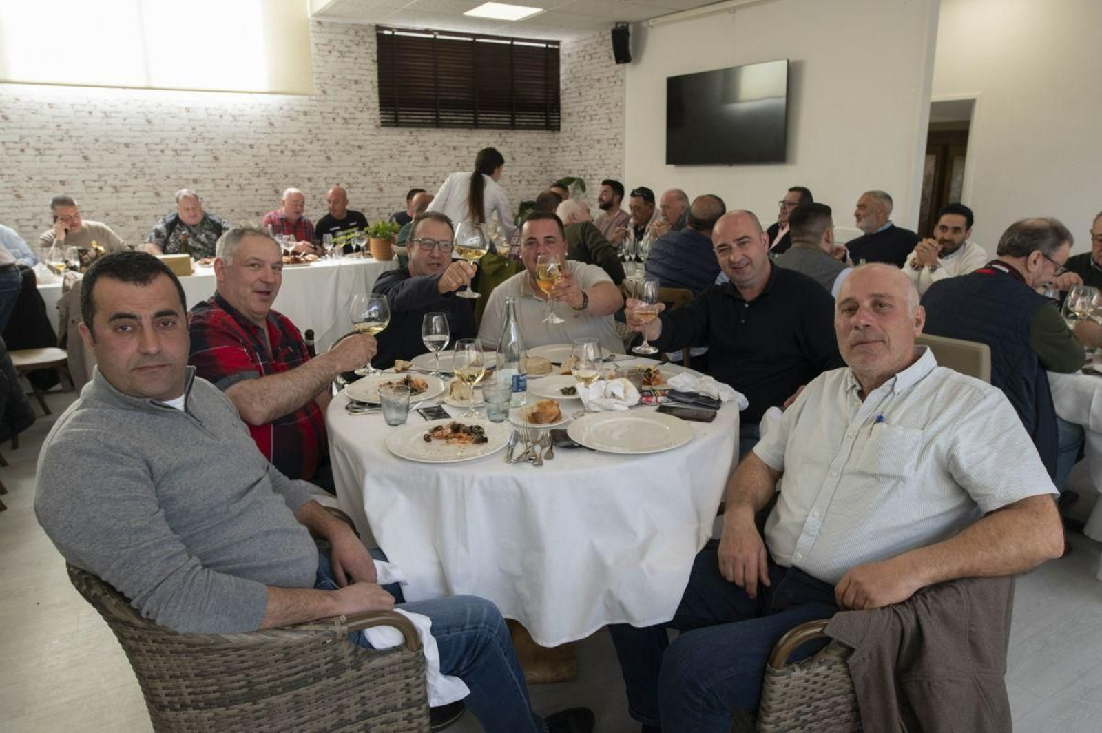 Alberto, Manolo, Jorge, Luis Alfredo, Caquelo y Román.