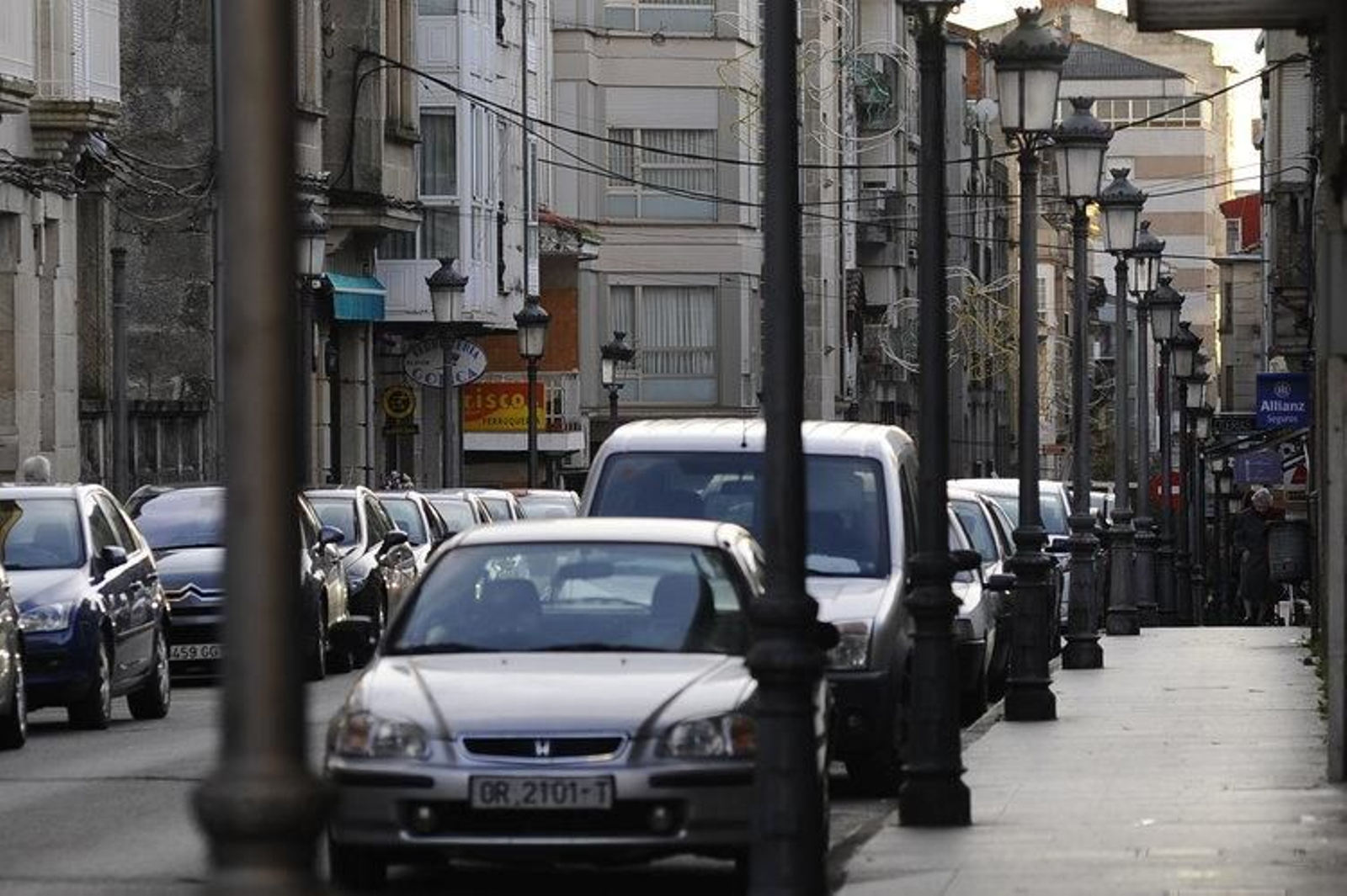 Alumbrado público de la calle Curros Enríquez de Carballiño (MARTIÑO PINAL)