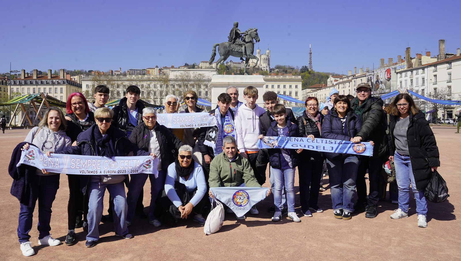Galería | El mayor desplazamiento de aficionados con 3.000 celtistas en Lyon