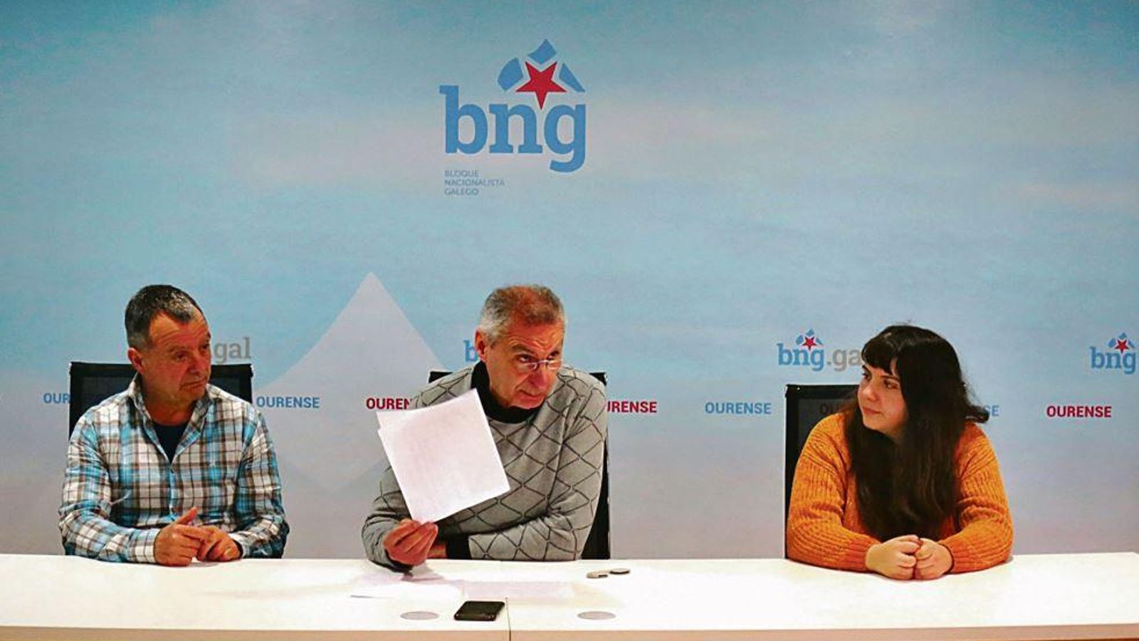 Luis Seara, ayer ante la prensa.