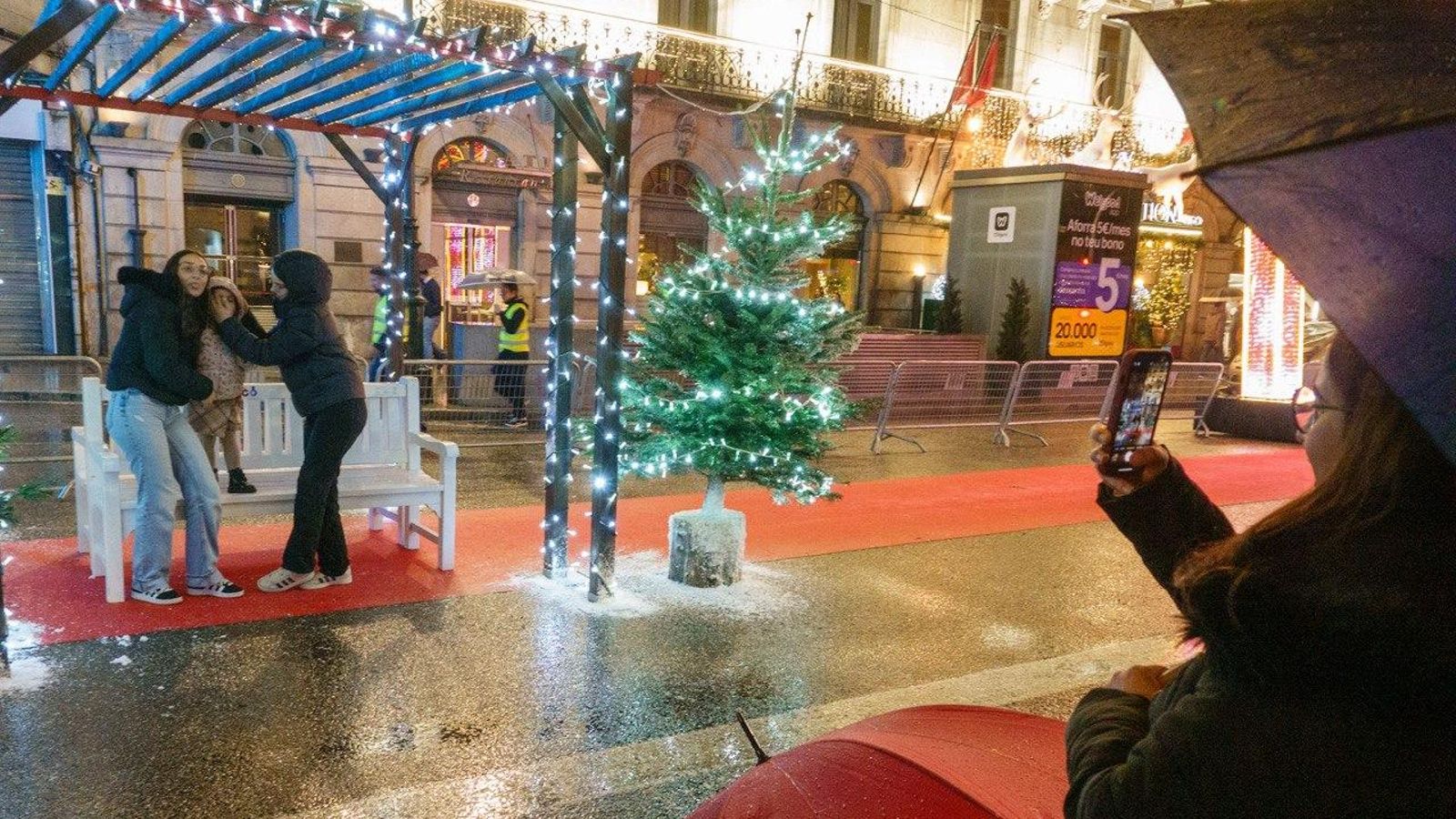 Galería | Vigo se ilumina con las luces de Navidad 2025