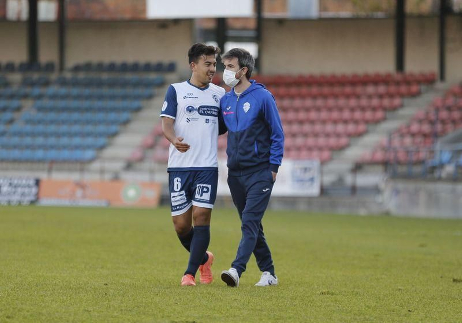 Ces y Domínguez, del Ourense CF. (Foto: Xesús Fariñas)