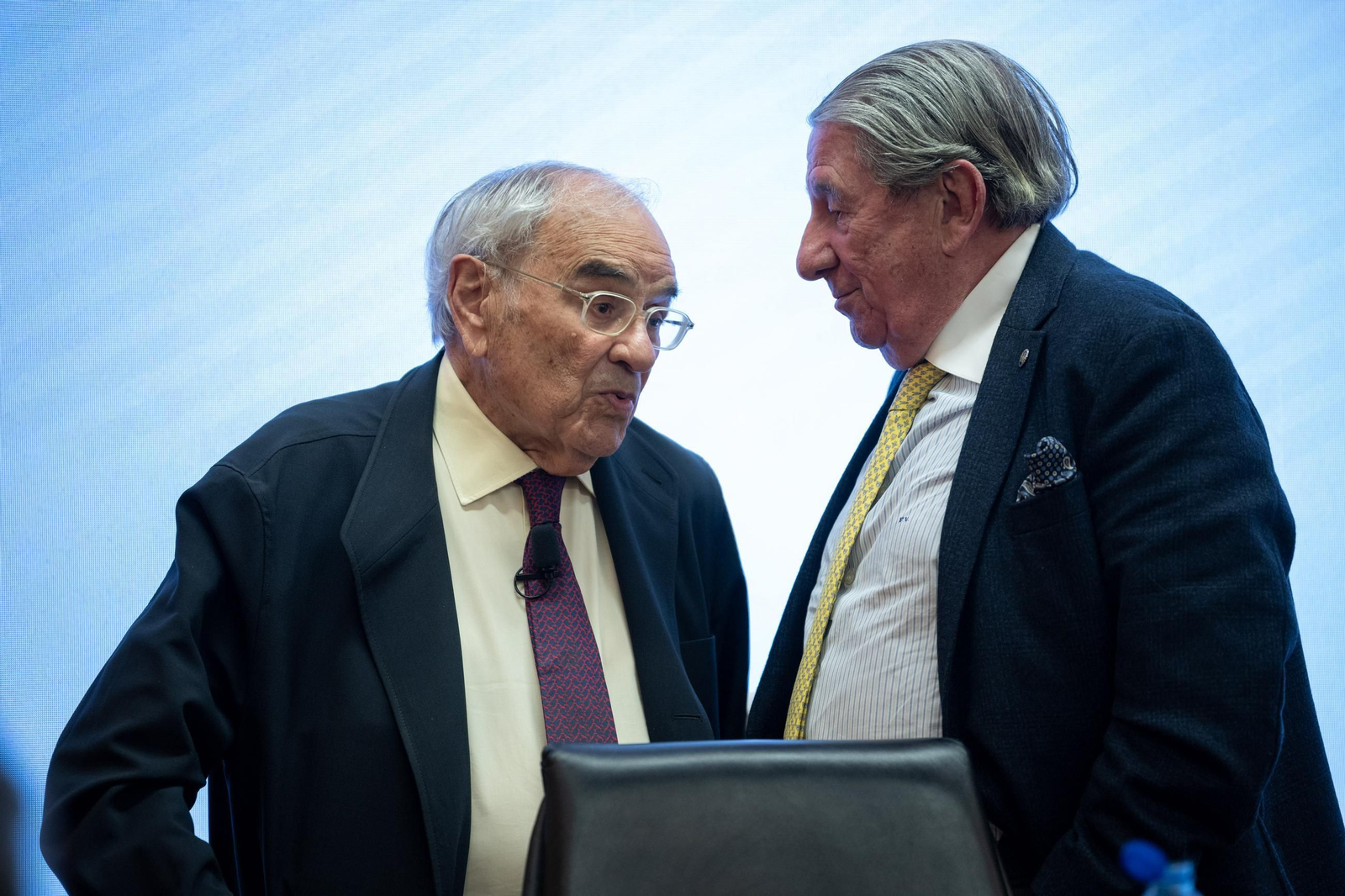 Galería | Foro La Región con Rodolfo Martín Villa, ex ministro durante la Transición, en imágenes