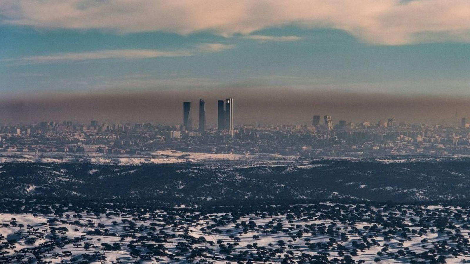 “Boina” de polución en Madrid tras el paso del temporal Filomena.