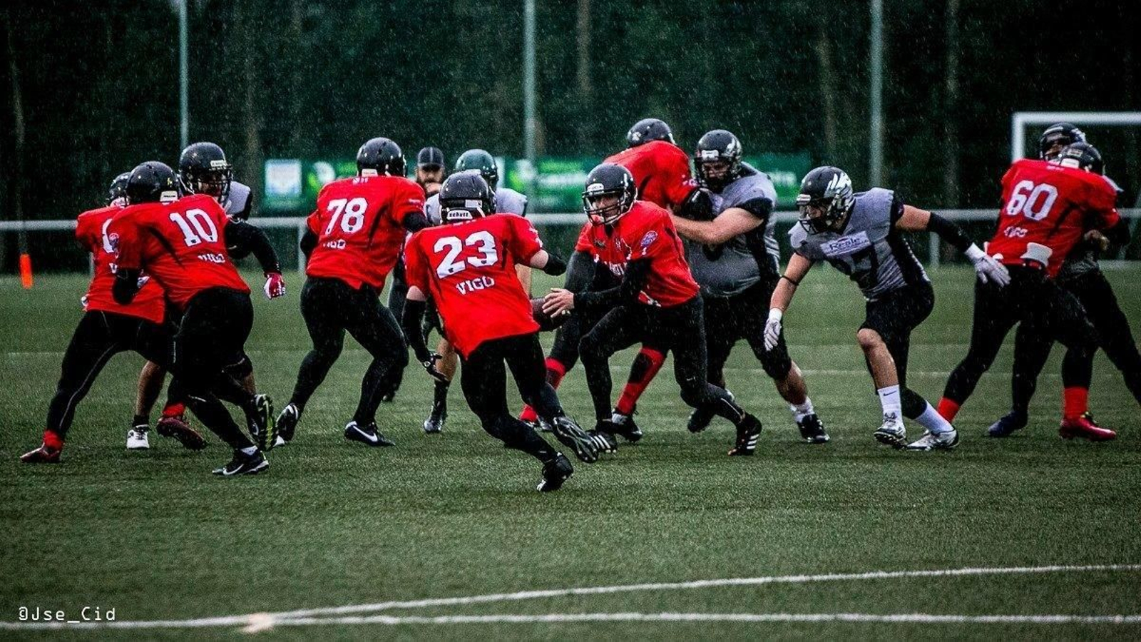 Partido de los Guardians.