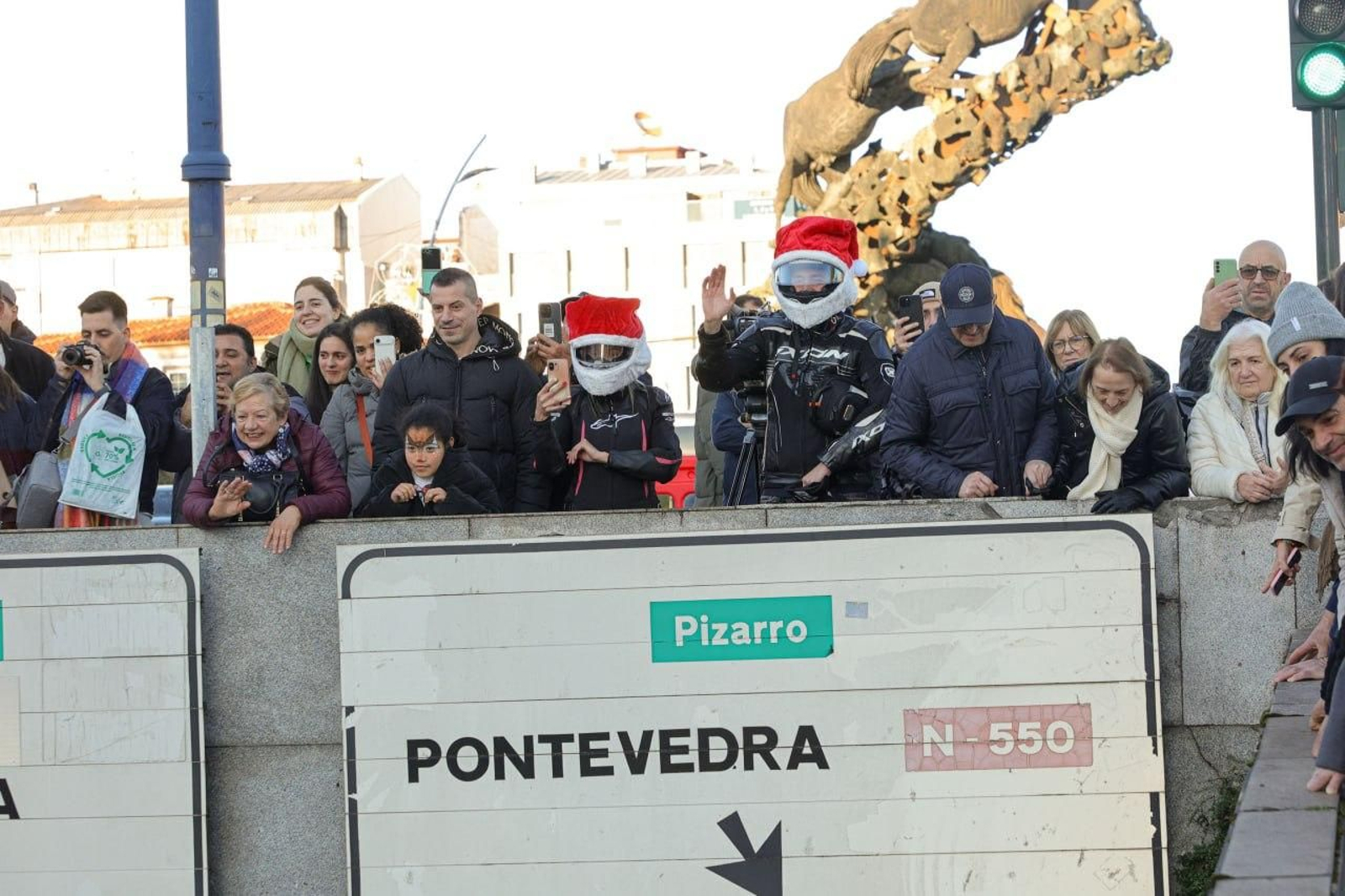 Galería | Los papanoeles moteros toman Vigo