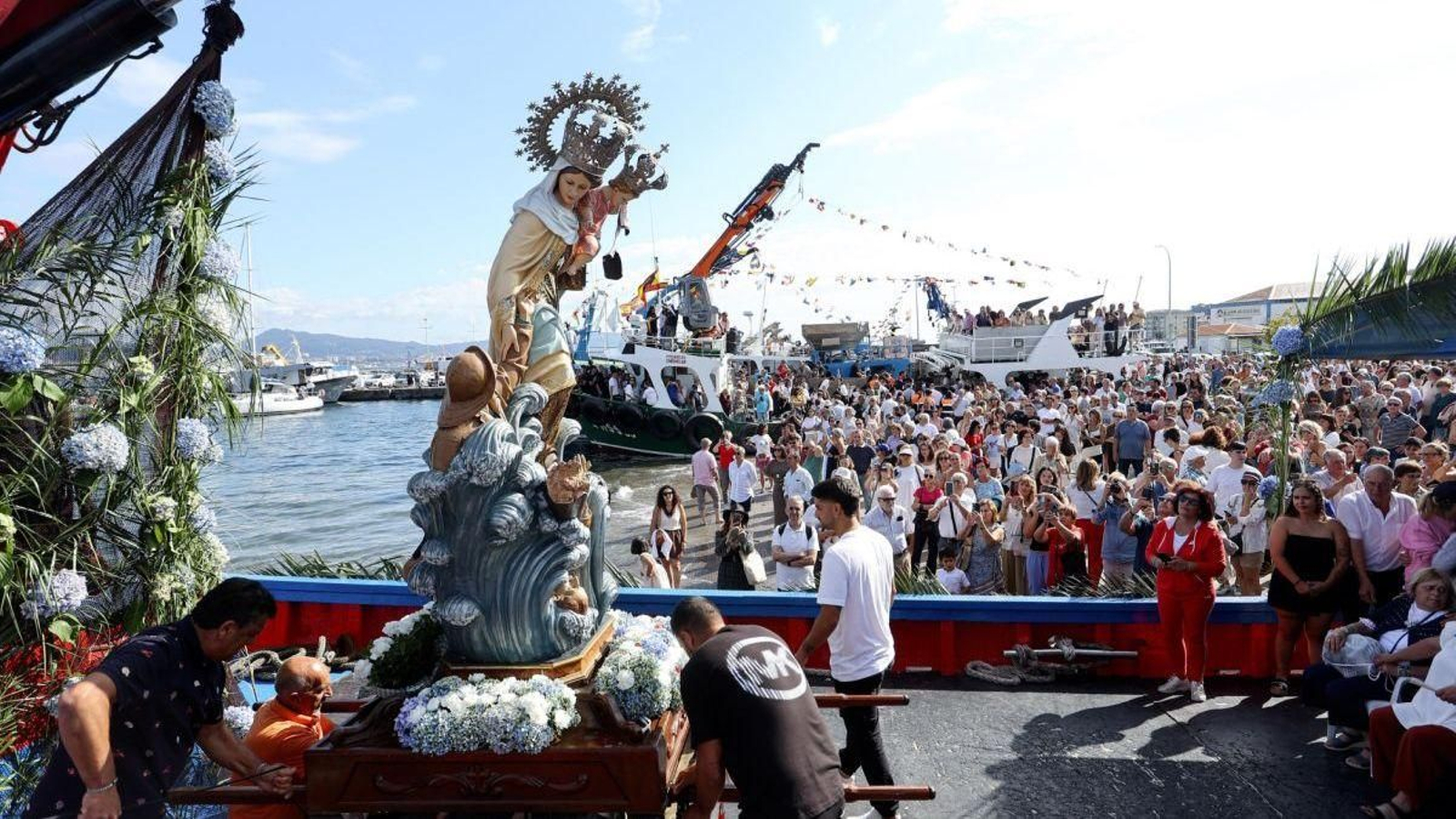 Procesiones marítimas, fervor y tradición en las villas de la Ría de Vigo