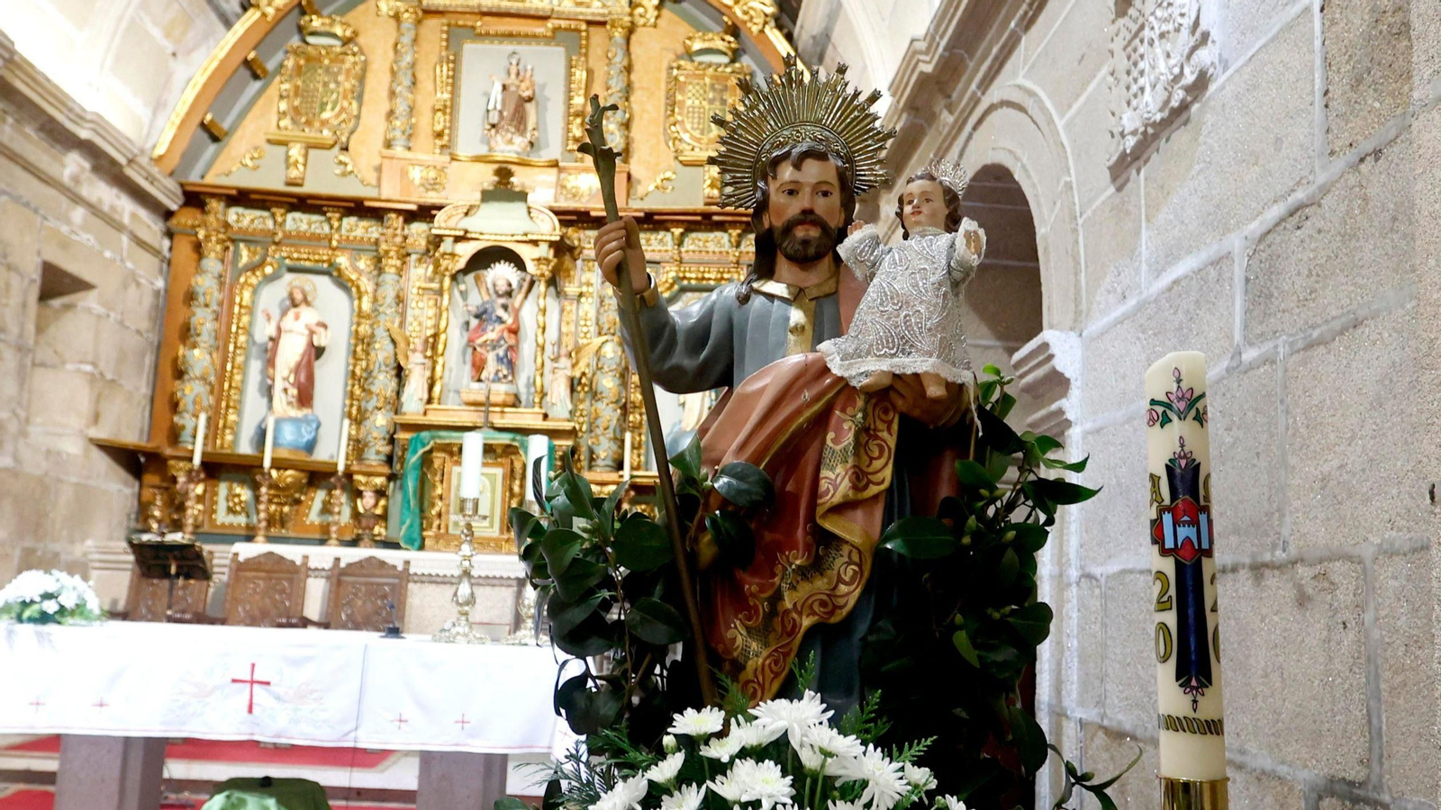 La imagen de San José permaneció en la iglesia parroquial sin recibir a la Señora del Alba.
