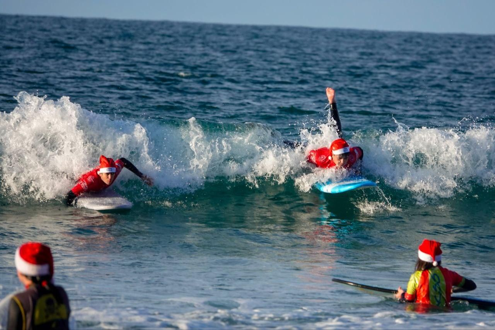 Galería | Papanoeles surfeando en Patos