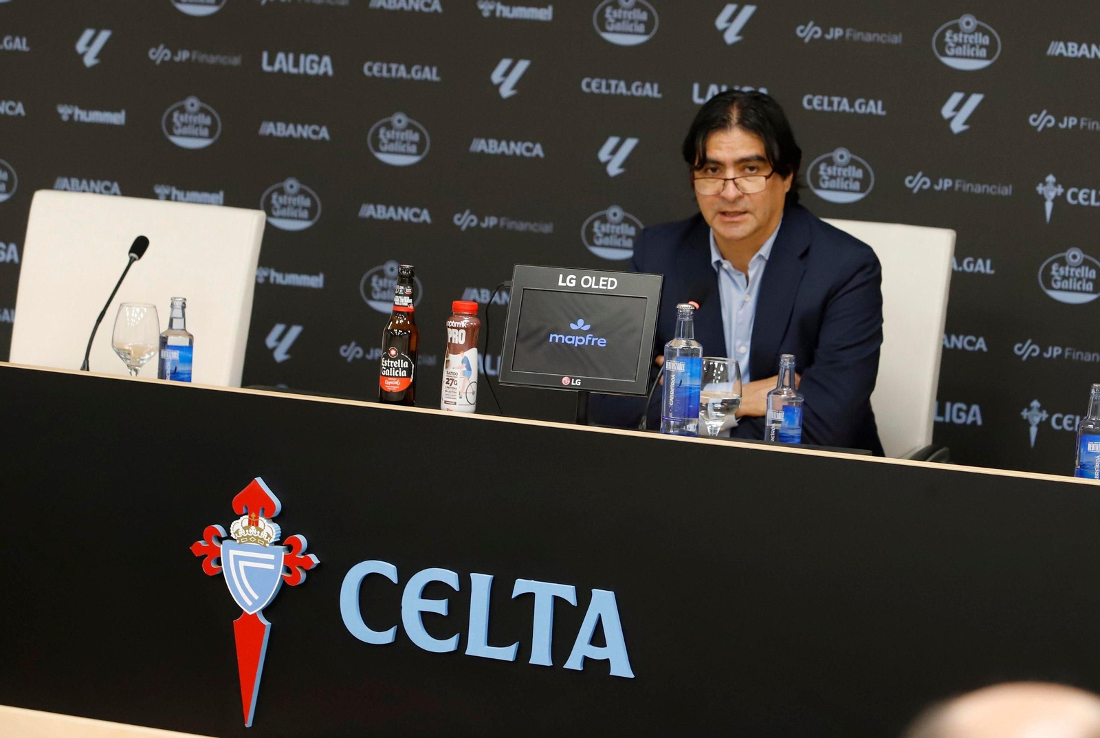 Marco Garcés, director de fútbol del Celta, durante su comparecencia de ayer en Balaídos.