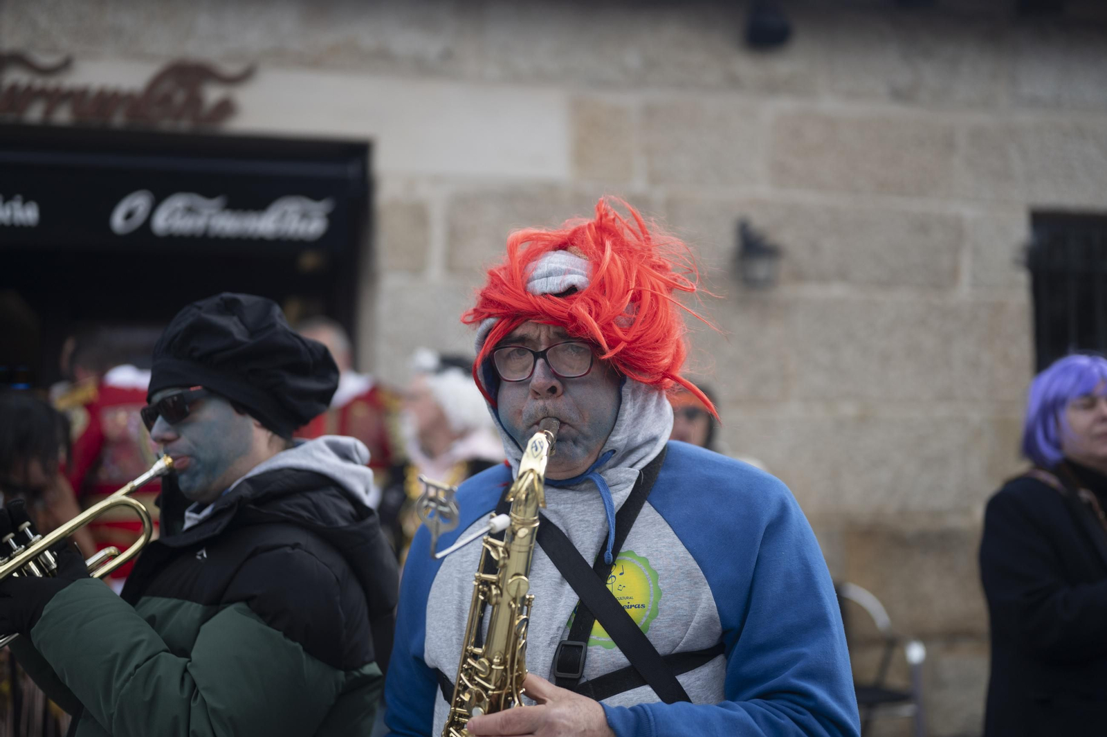 El Entroido de Cualedro desborda tradición, en fotos