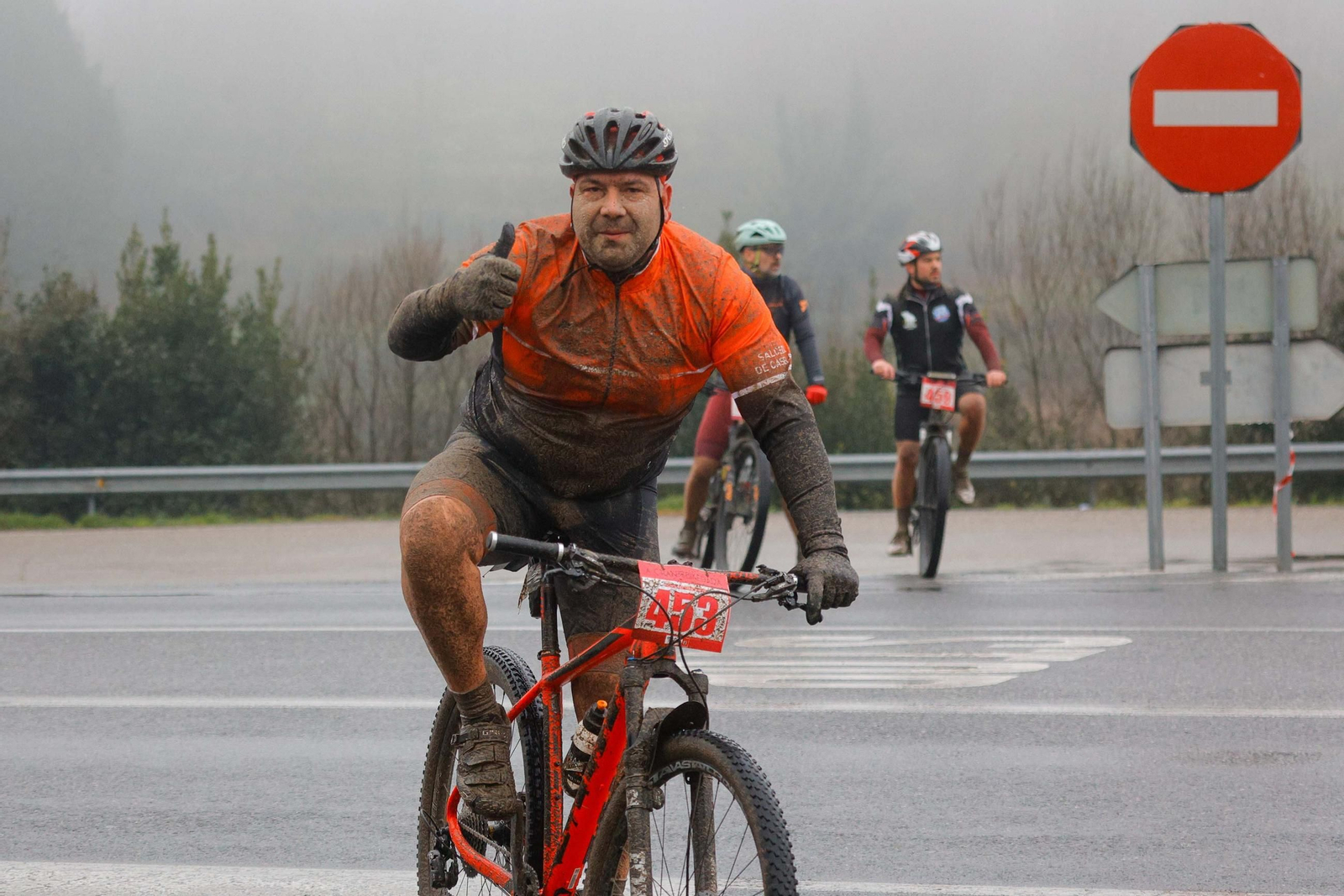 Galería | Decenas de ciclistas participan en la Gran Bikedada de Vigo