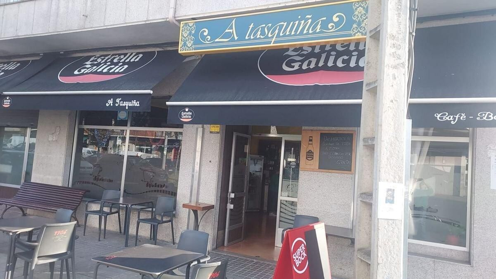 Fachada de la Cafetería A Tasquiña.