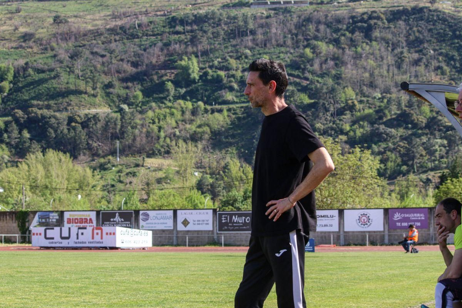 El técnico del CD Barco Agustín Ruiz.