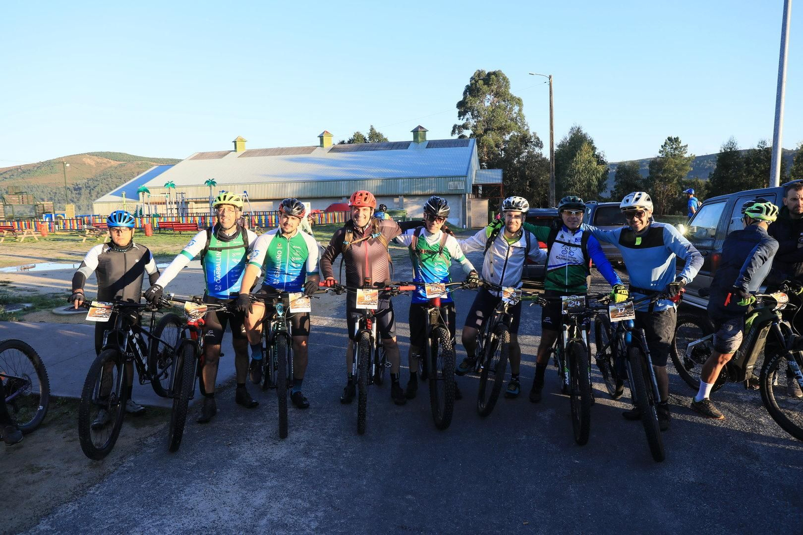 El buen ambiente reinó antes, durante y después de esta primera edición de la BTT Concello de Boborás.