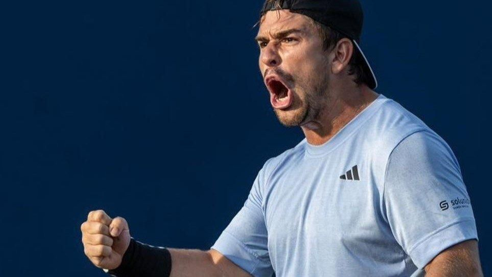 Martín de la Puente celebra un punto, pese a la derrota.