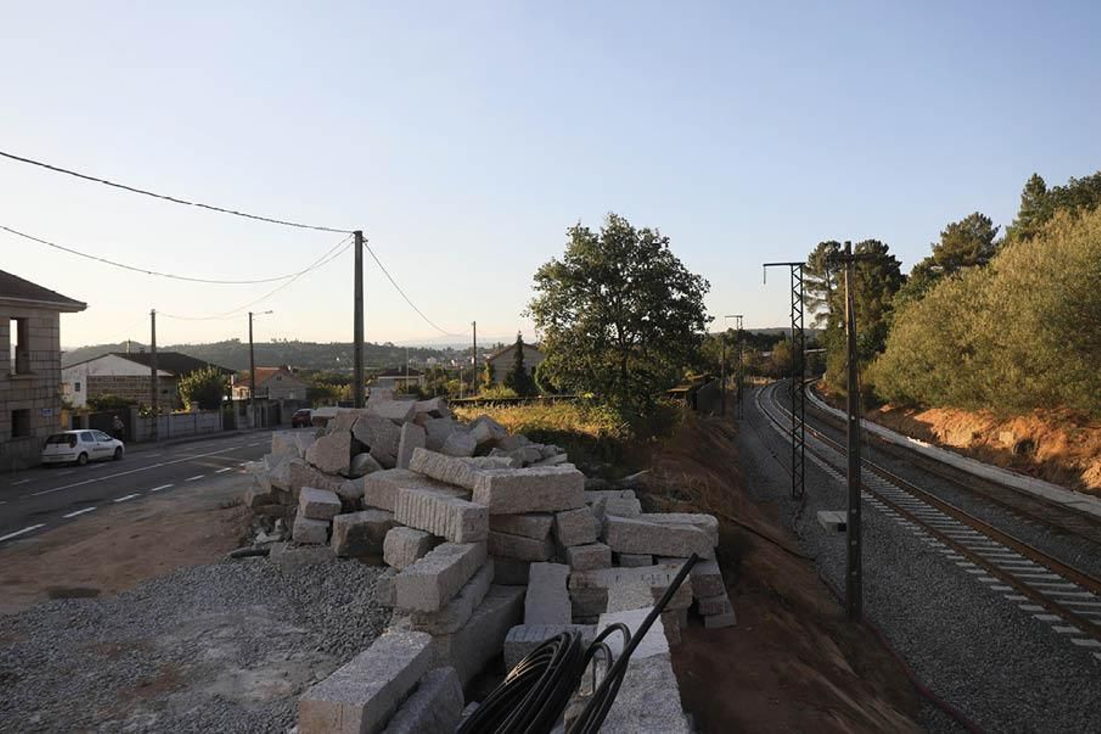 El objetivo de la variante exterior es evitar la circulación por el trazado convencional, obsoleto. (JOSÉ PAZ)