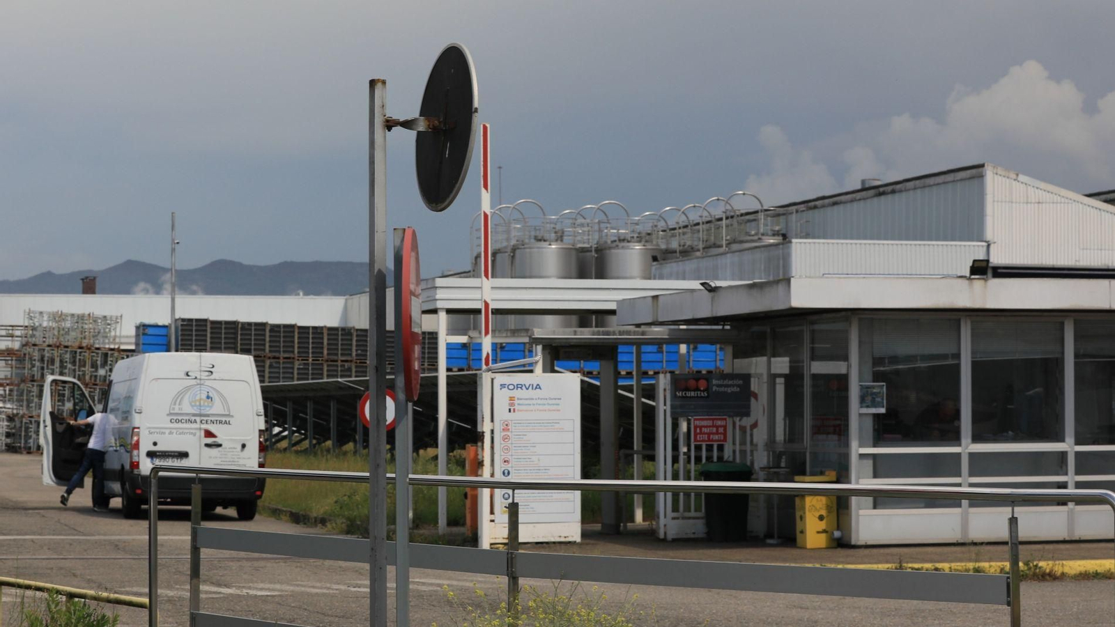 La planta de Forvia en el Polígono de San Cibrao