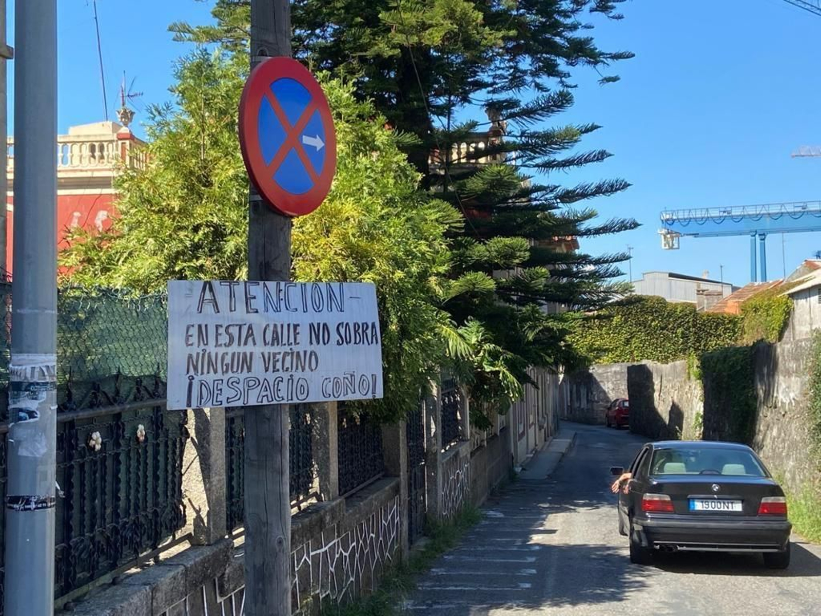 Los vecinos de la calle Simancas no pueden más con el tráfico