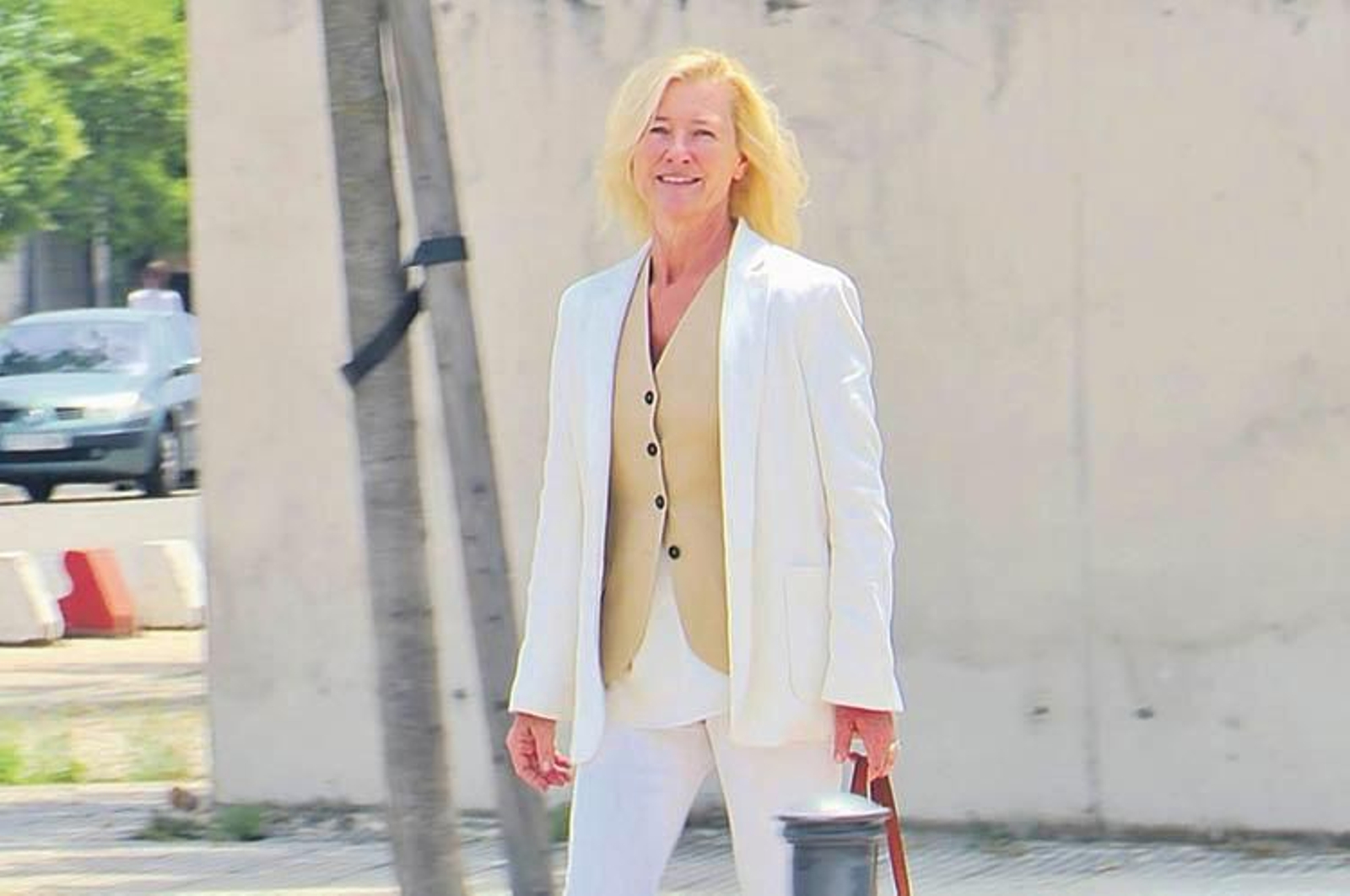 Ana Duato a su salida de la Audiencia de San Fernando de Henares, Madrid.
