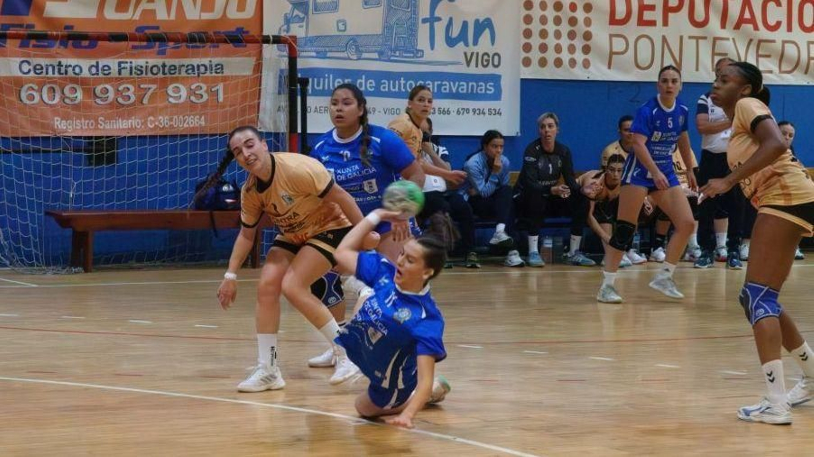 El cuadro azul se ha hecho fuerte en casa y también quiere serlo fuera.