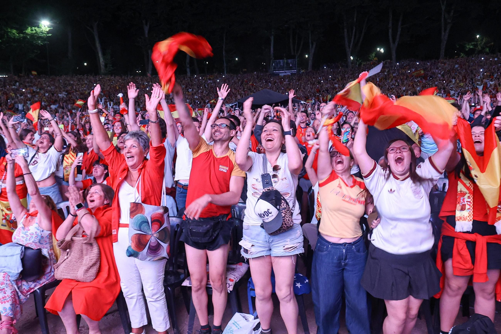 Galería | Vigo celebra la victoria de España en el Mundial 2026