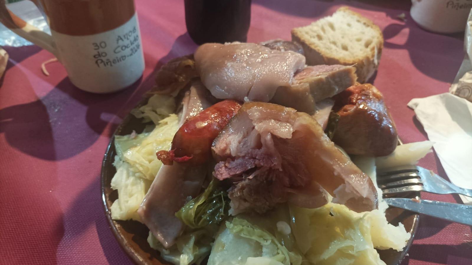 Galería | Cocido para combatir la borrasca Ingrid en Piñeiro