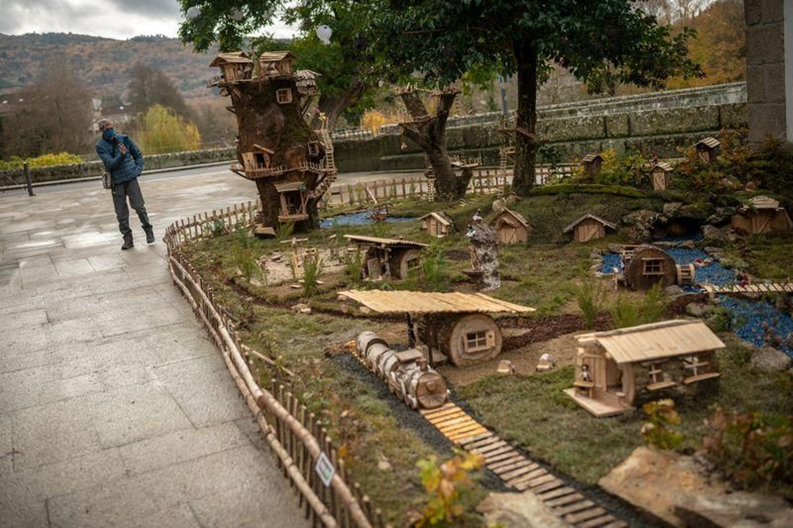 La decoración navideña en Allariz (ÓSCAR PINAL)