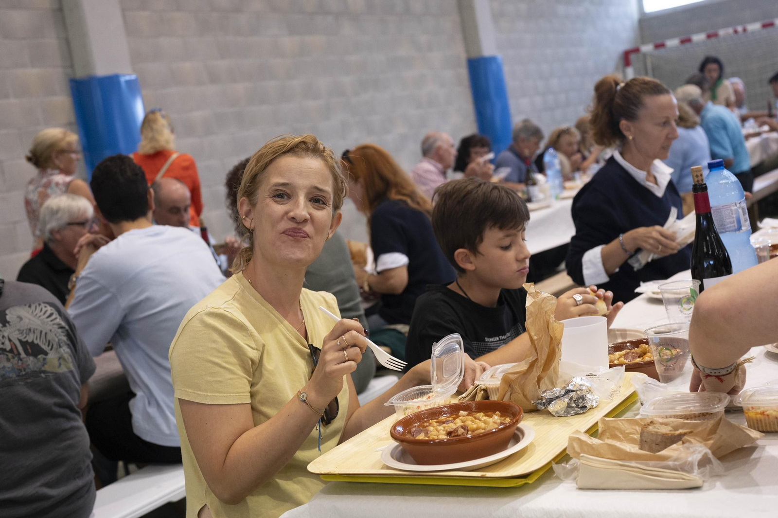Galería | Os callos limiaos poñen sabor ao verán en Lobios