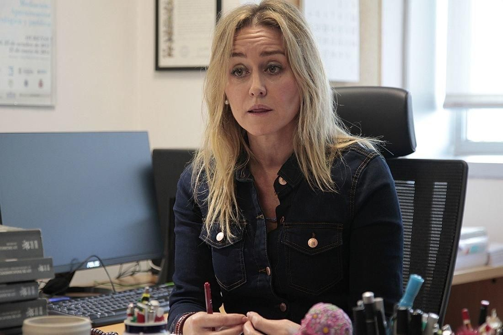 Inés Iglesias, candidata de Ciudadanos en Ourense, en su despacho. (Foto: Miguel Ángel)