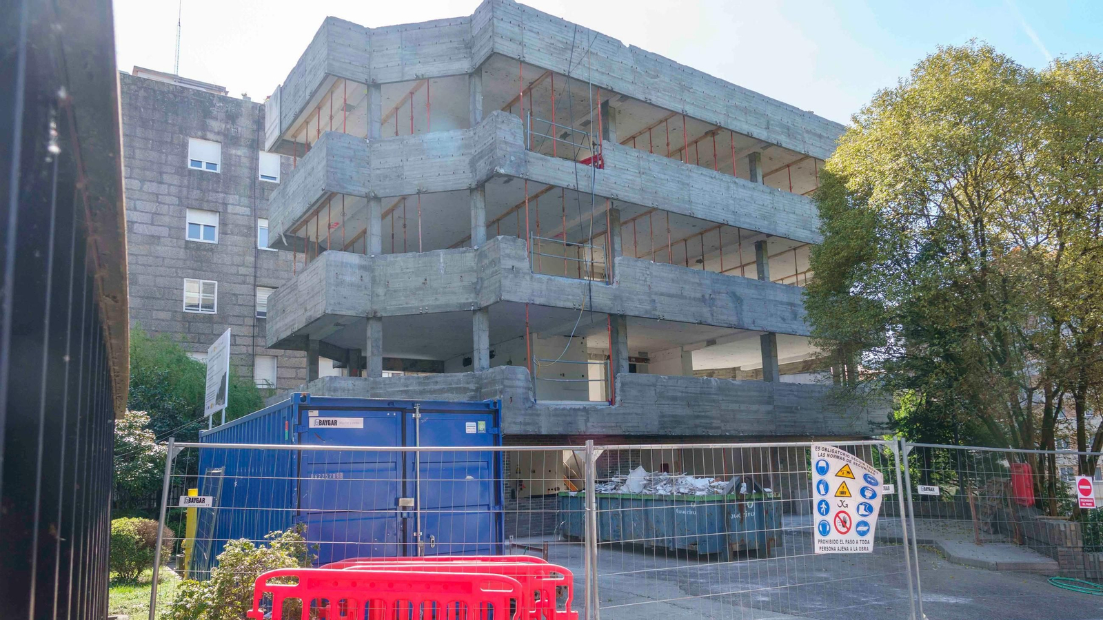 El edificio 4 del complejo, ya vaciado y listo para iniciar la reforma para la incubadoras StartTIC.