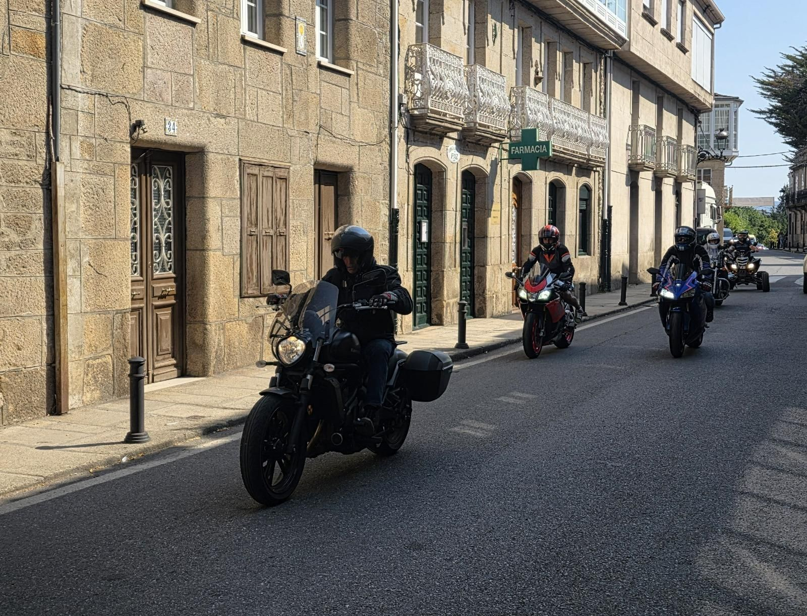Galería | La XXI Concentración Mototurística reúne a cerca de 400 inscritos en A Pobra de Trives