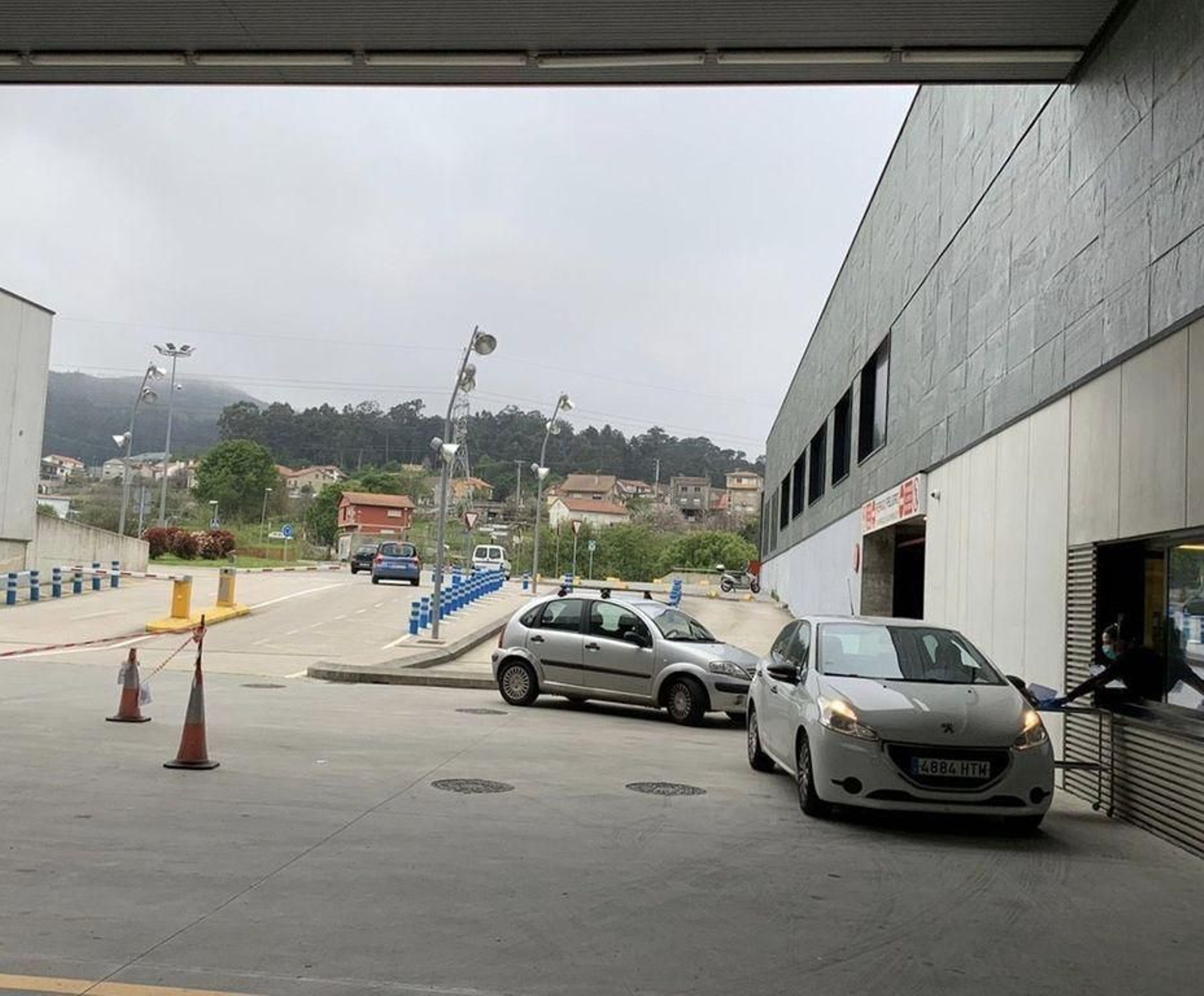 Instalaron puntos de recogida en Cunqueiro y Meixoeiro.