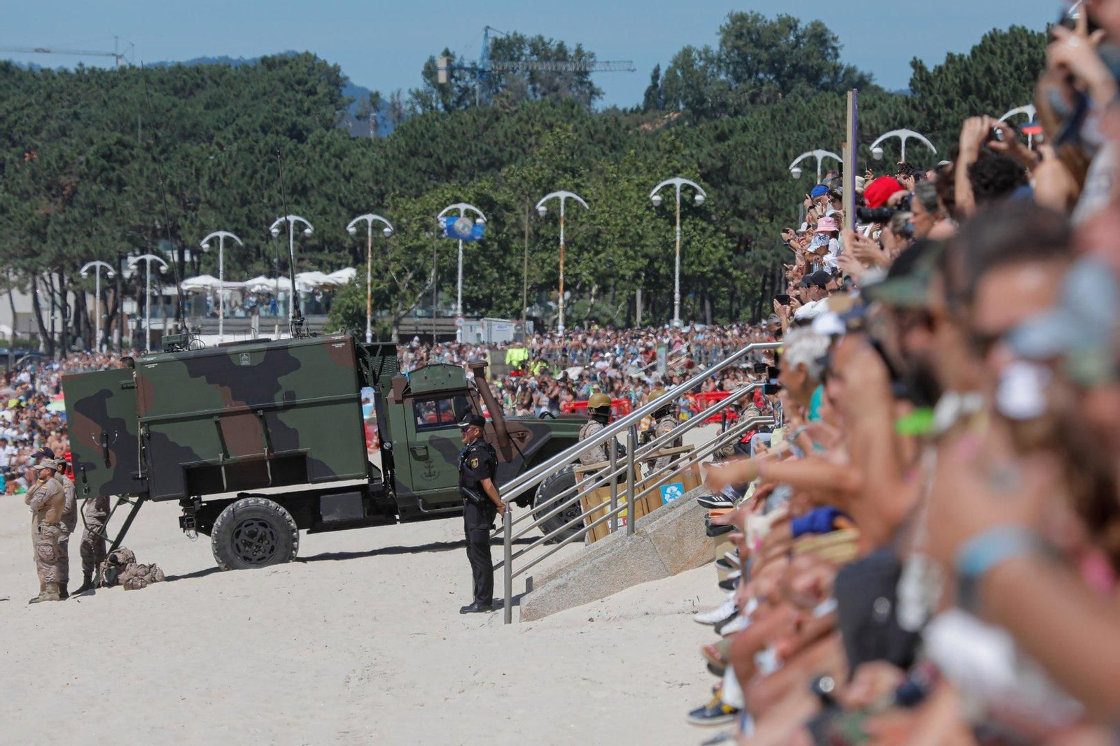 Exhibición flota Dédalo 24 en Samil.