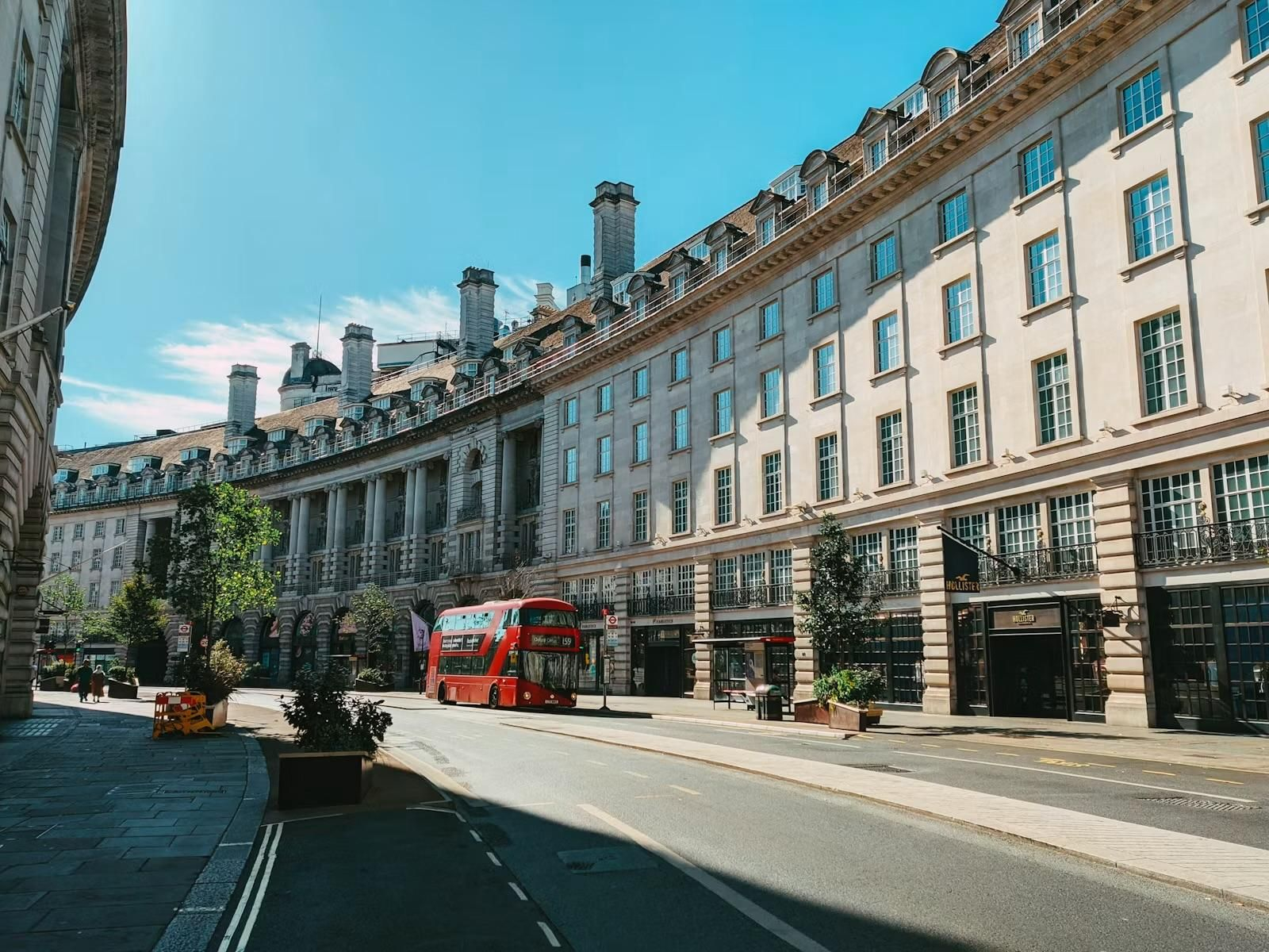 El West End de Londres encabeza la clasificación mundial de costes de ocupación de oficinas prémium