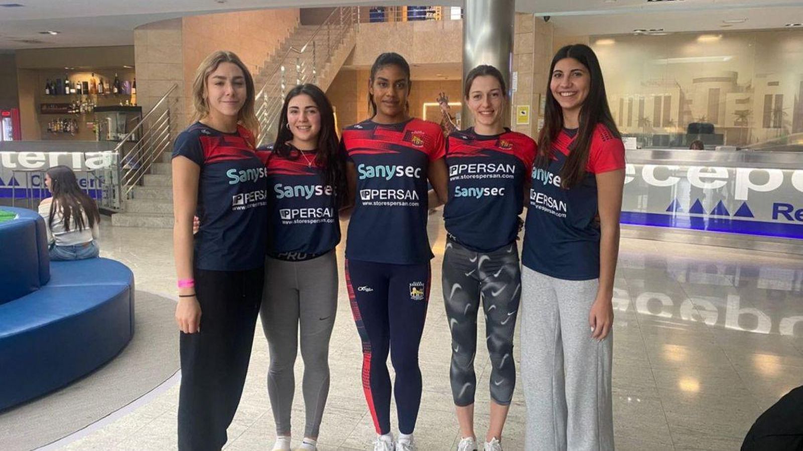 Rubio, Blanco, Purica, Reija y Solera, representación del Ourense Atletismo en el Nacional absouto.