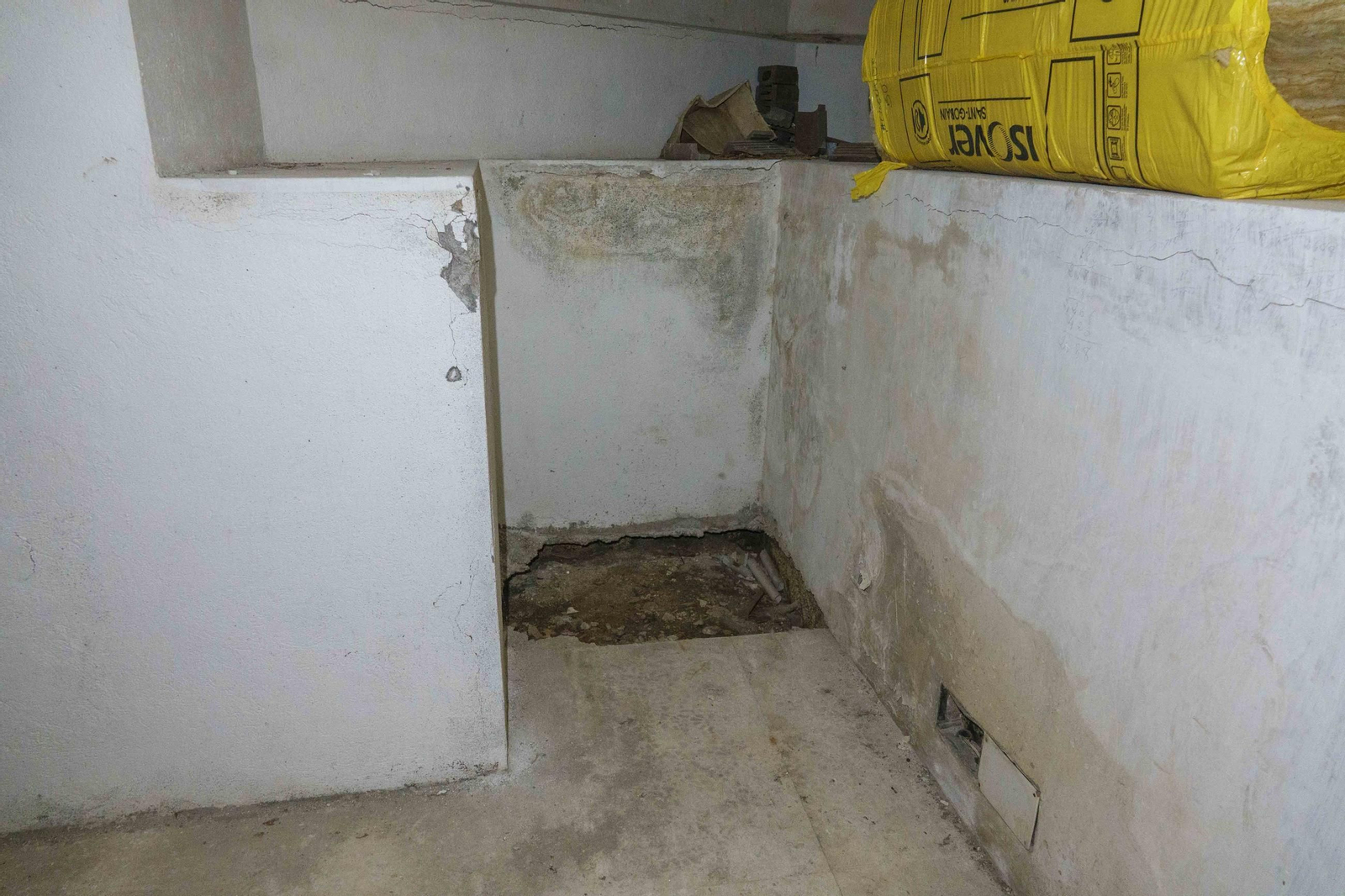 Galería | El interior del búnker nuclear que se esconde en O Castro